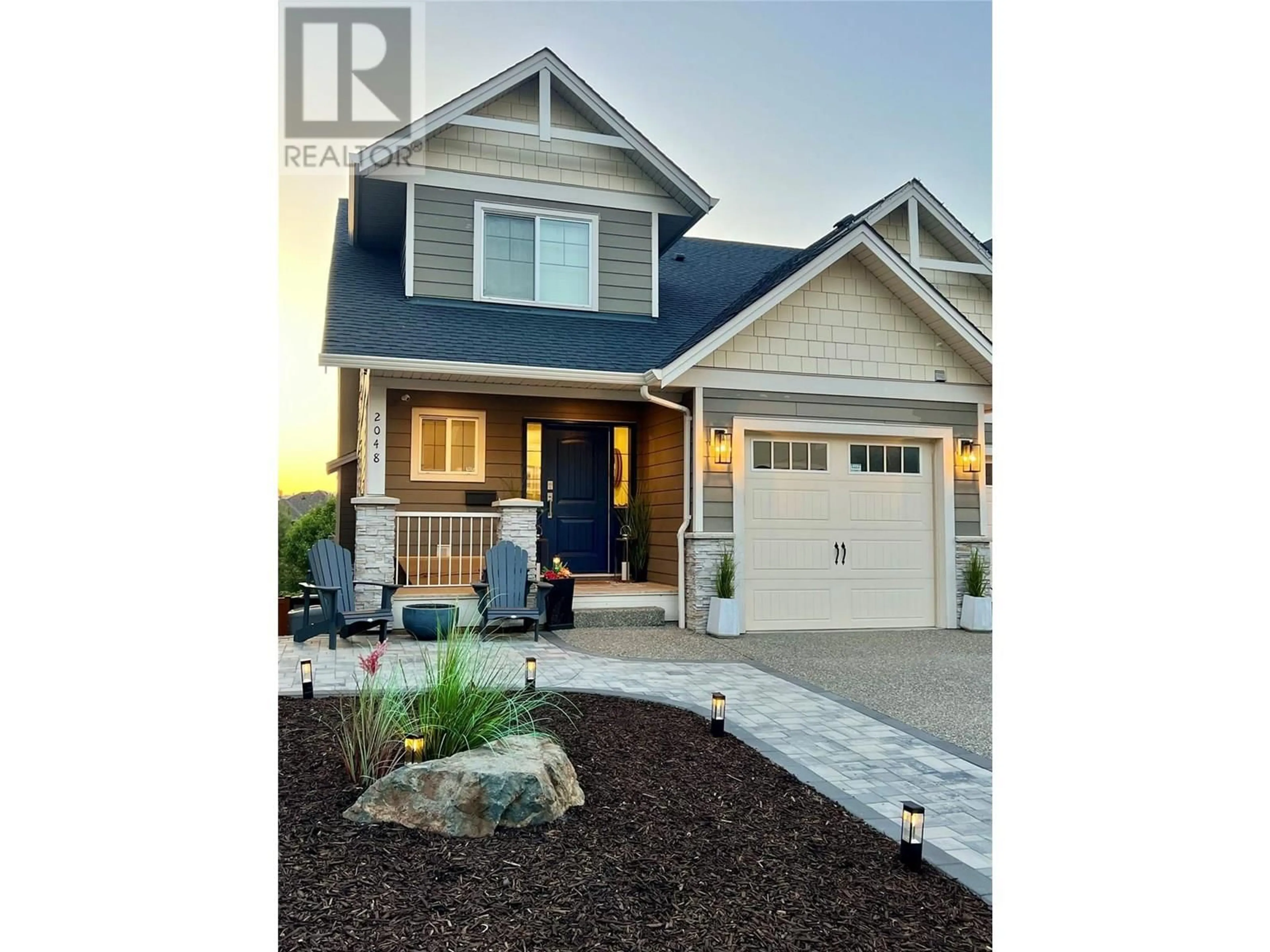 Home with vinyl exterior material, street for 2048 HIGHLAND PLACE, Kamloops British Columbia V2E0A8