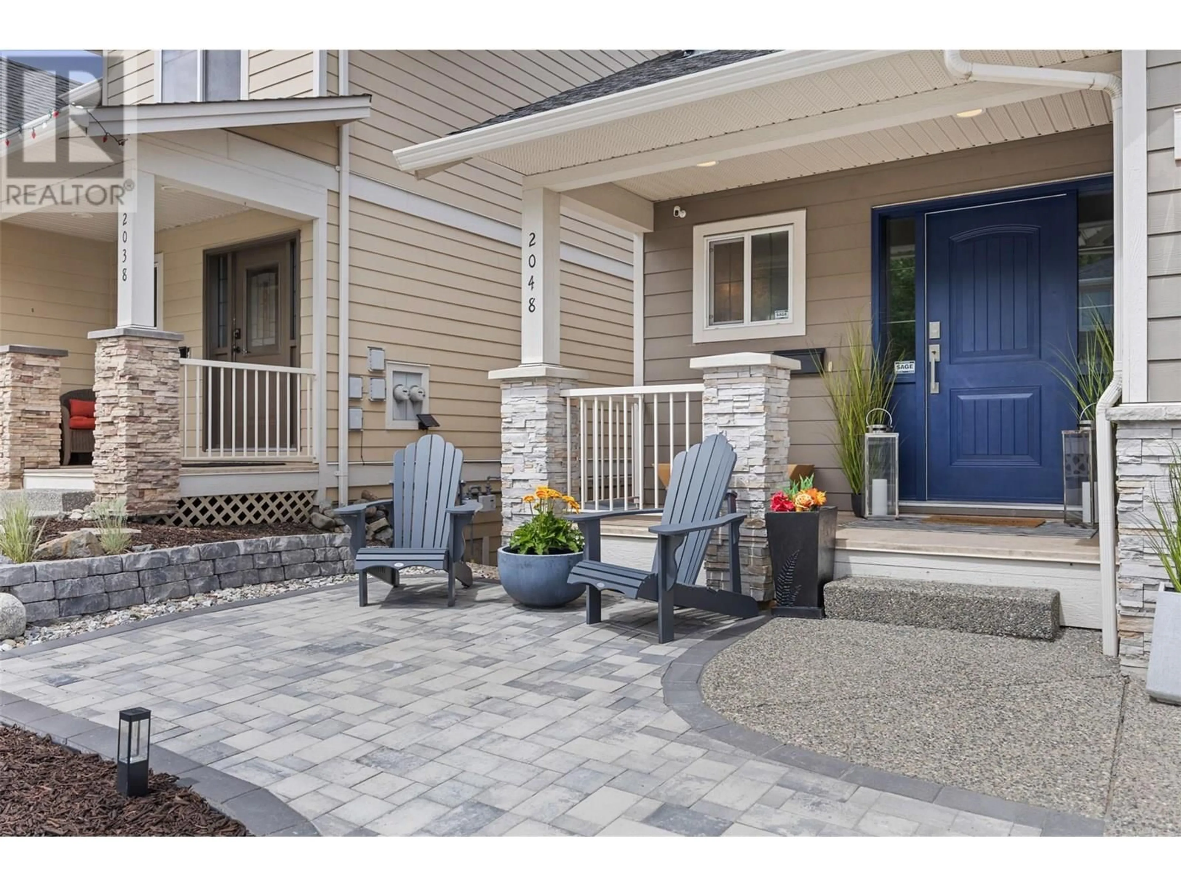 Indoor entryway for 2048 HIGHLAND PLACE, Kamloops British Columbia V2E0A8