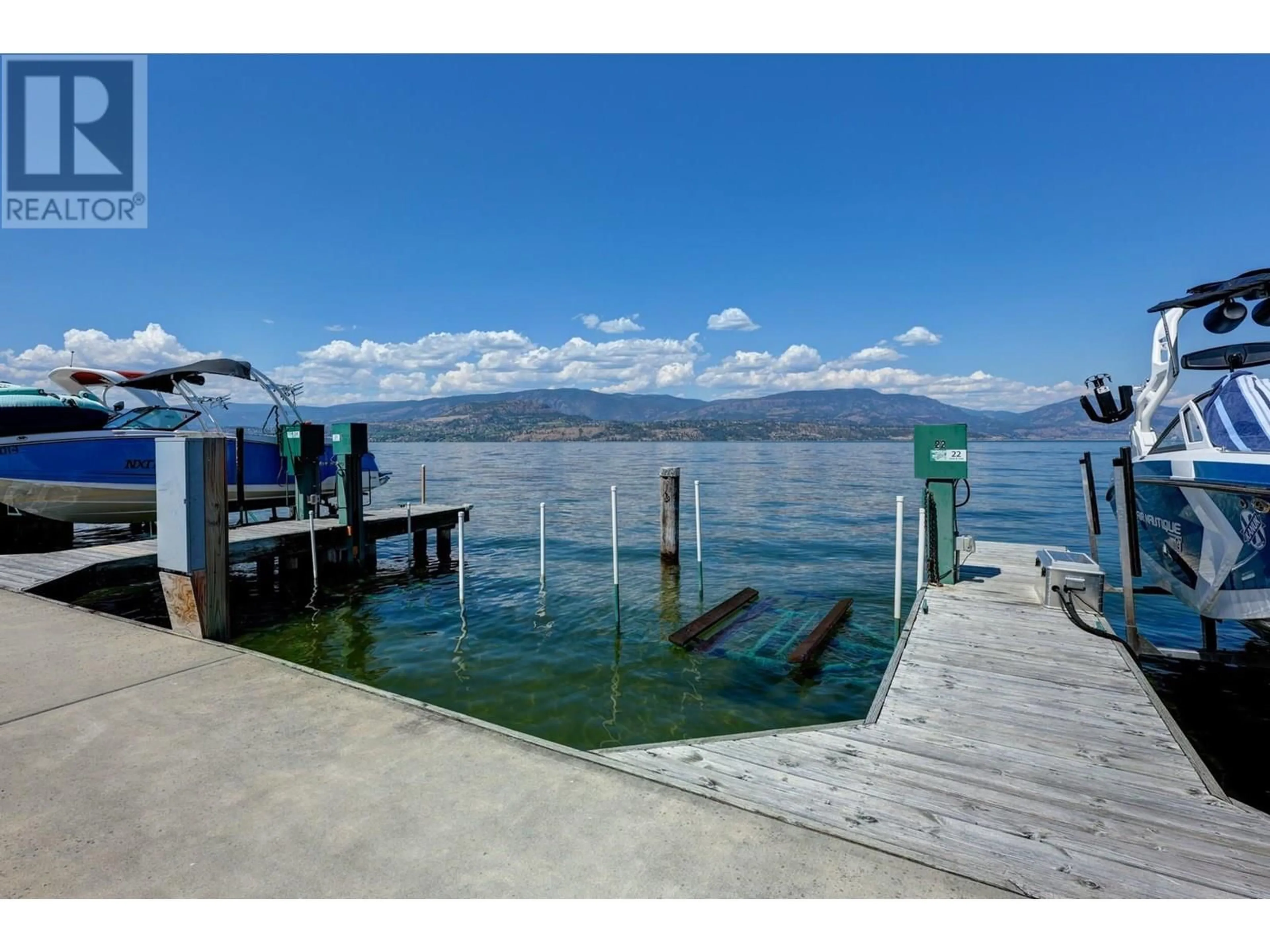 Pool for 104 - 440 CASCIA DRIVE, Kelowna British Columbia V1W4Y4