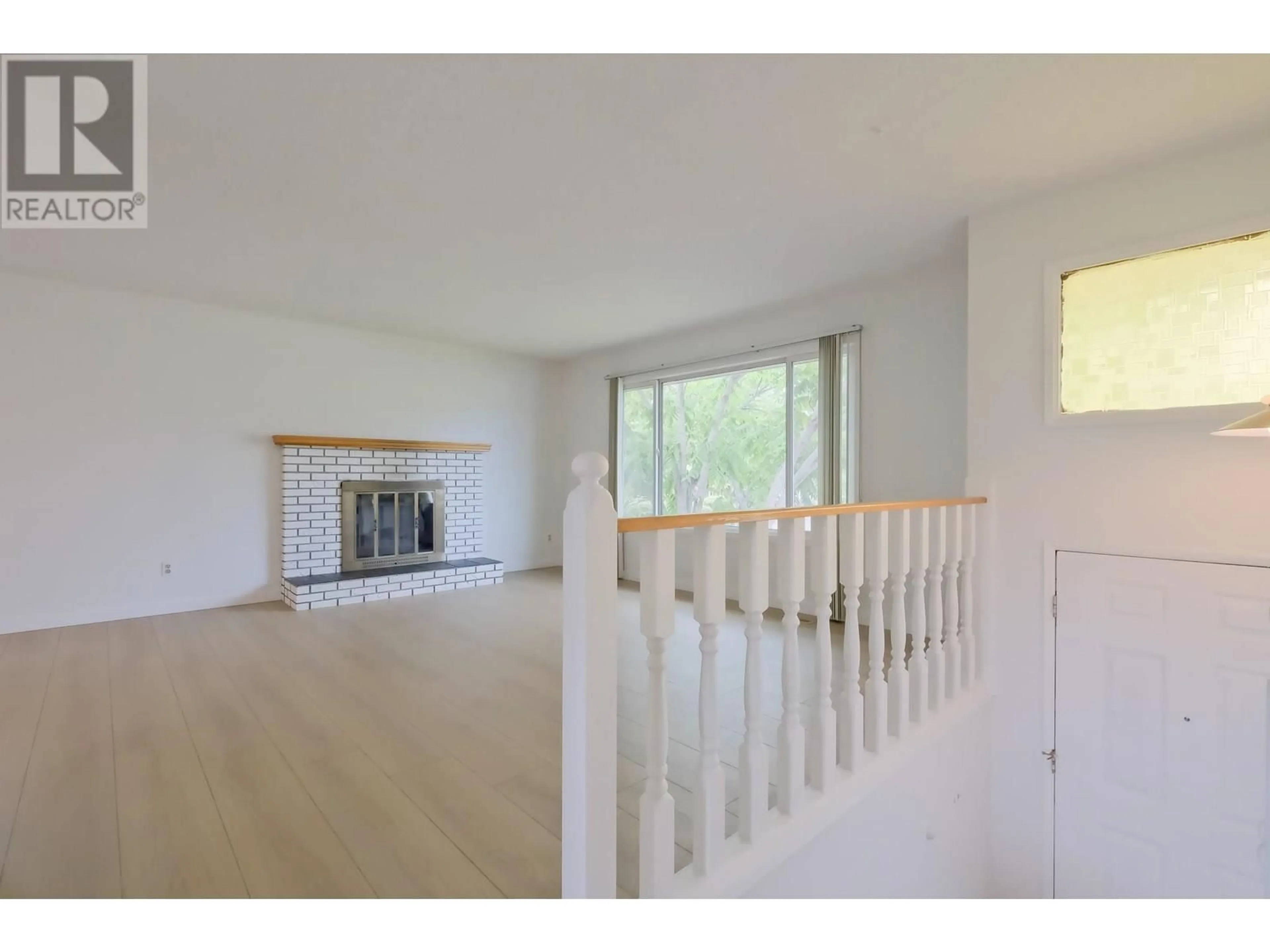 A pic of a room for 980 HICKORY ROAD, Kelowna British Columbia V1X4K7