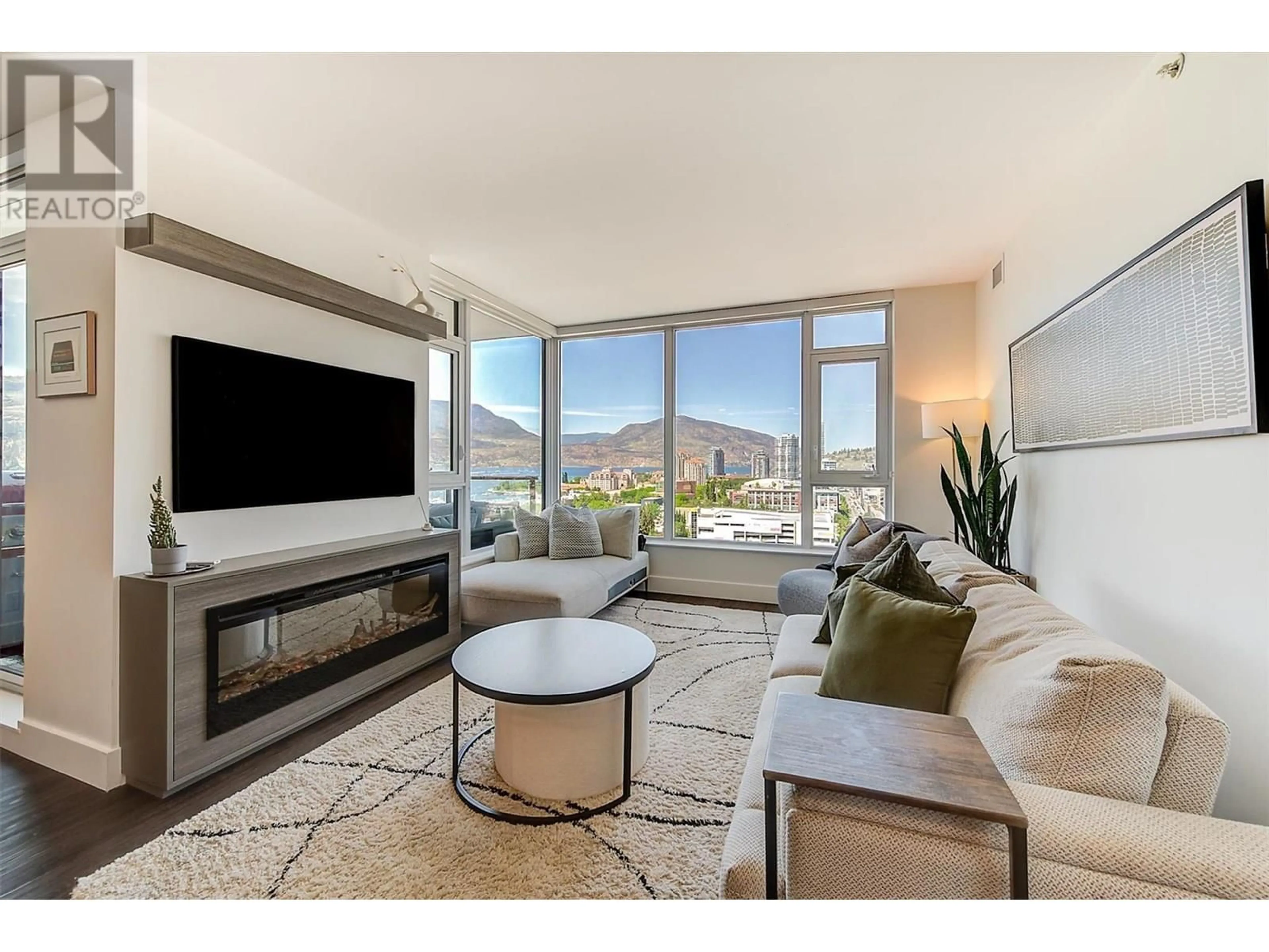 Living room with furniture, unknown for 1602 - 1588 ELLIS STREET, Kelowna British Columbia V1Y0H1