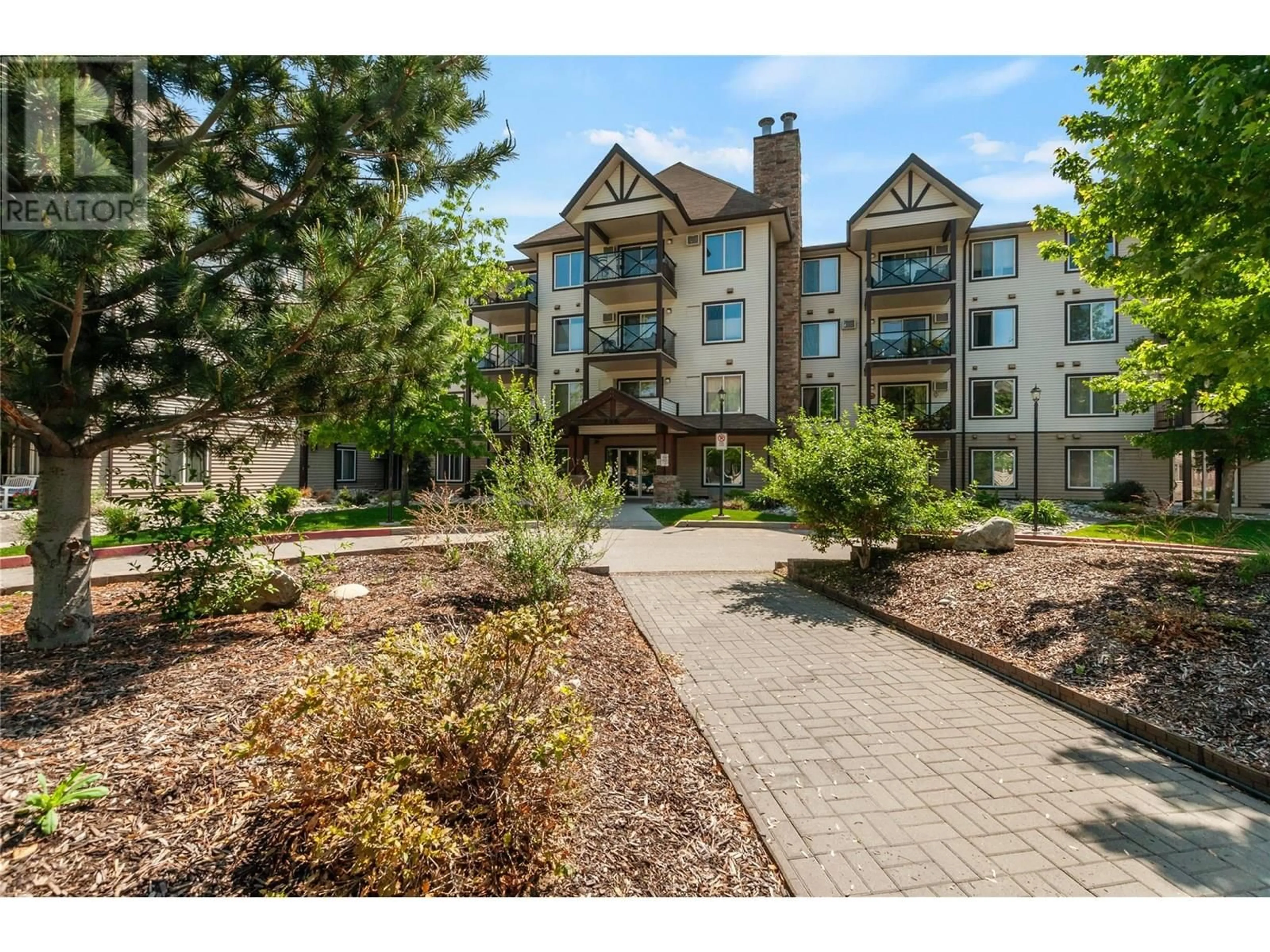 Patio, unknown for 206 - 246 HASTINGS AVENUE, Penticton British Columbia V2A2V6