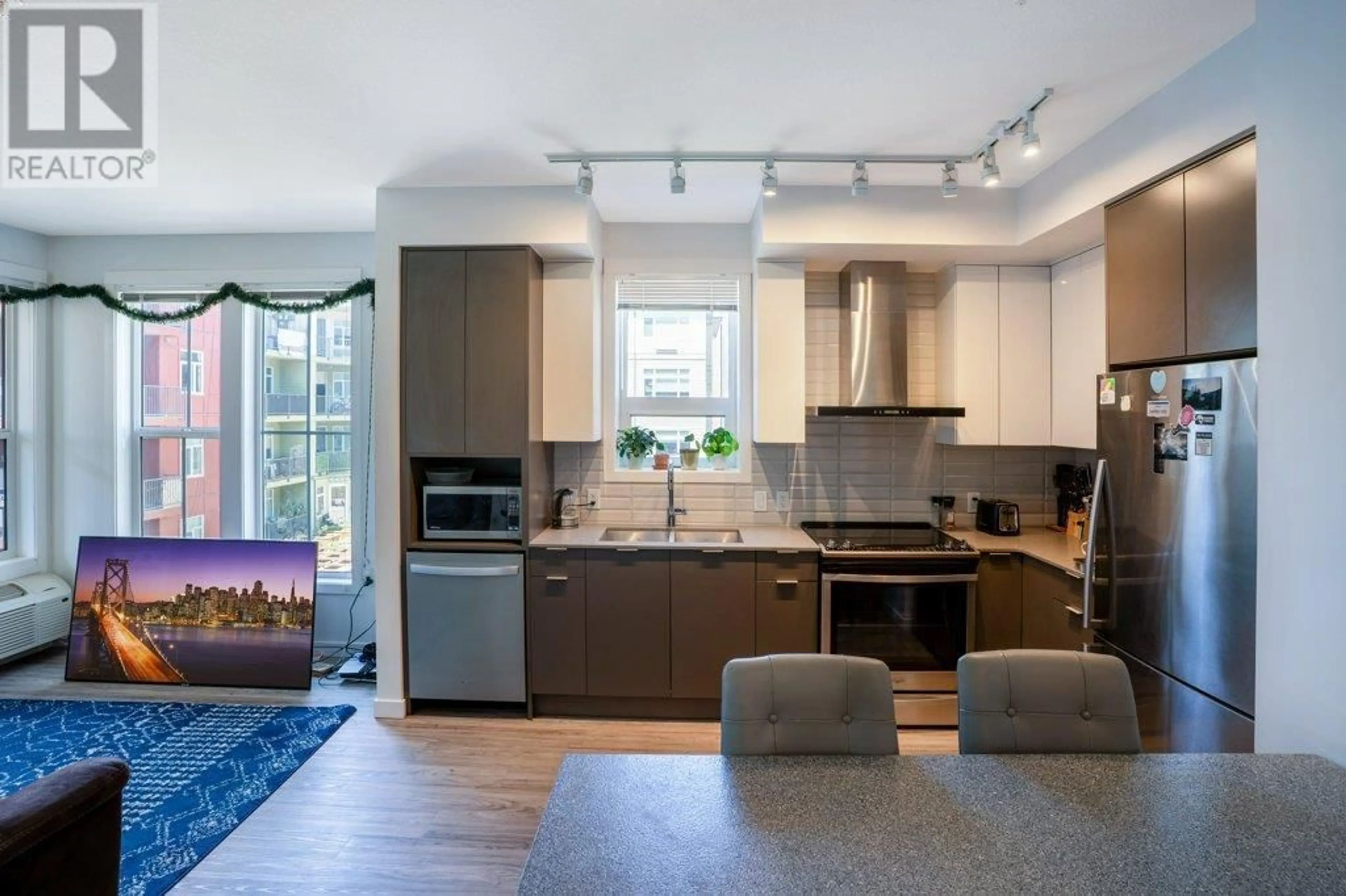 Open concept kitchen, unknown for 206 - 1775 CHAPMAN PLACE, Kelowna British Columbia V1Y0G3