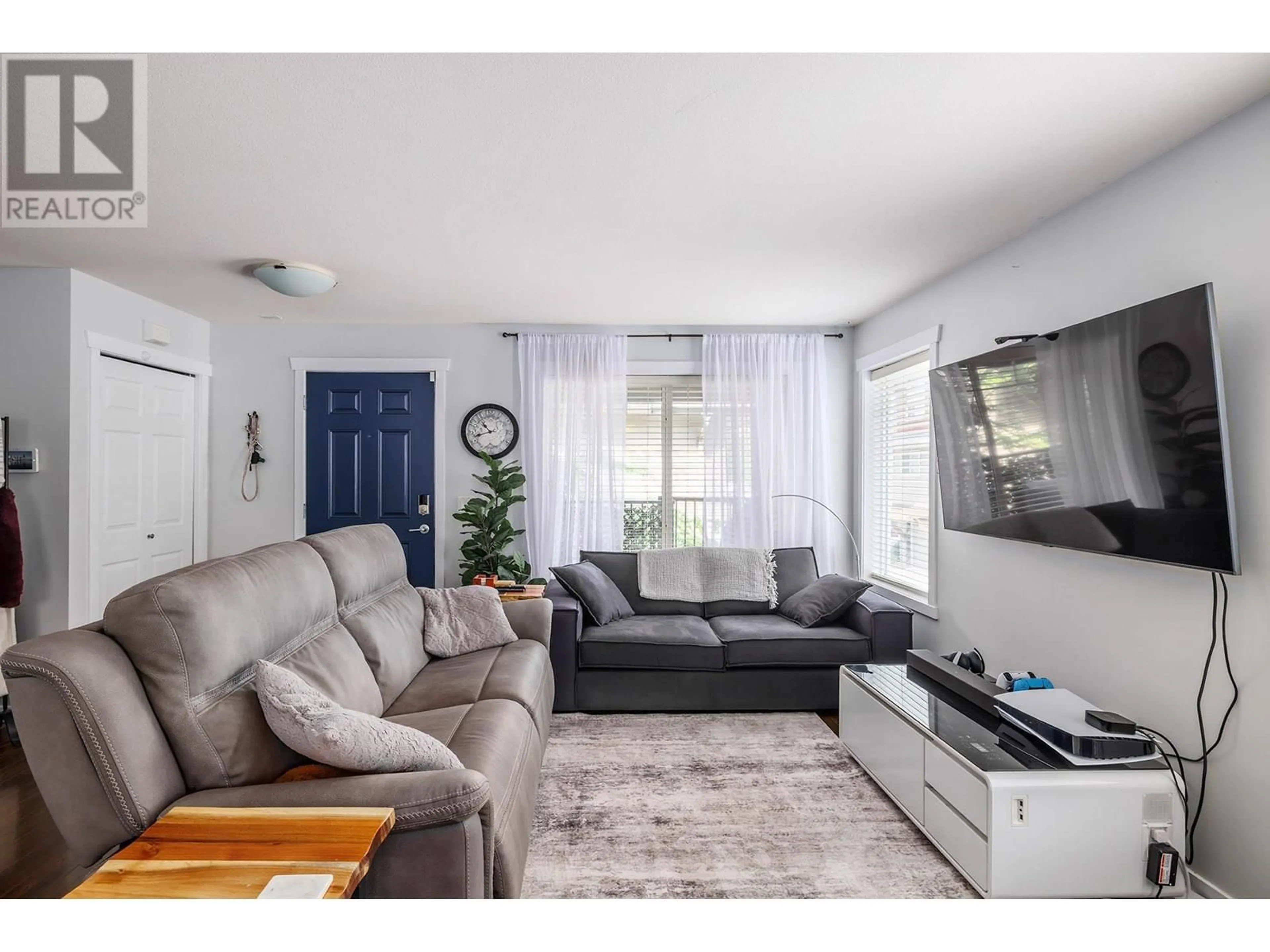 Living room with furniture, unknown for 123 - 1355 FINDLAY ROAD, Kelowna British Columbia V1x8B8