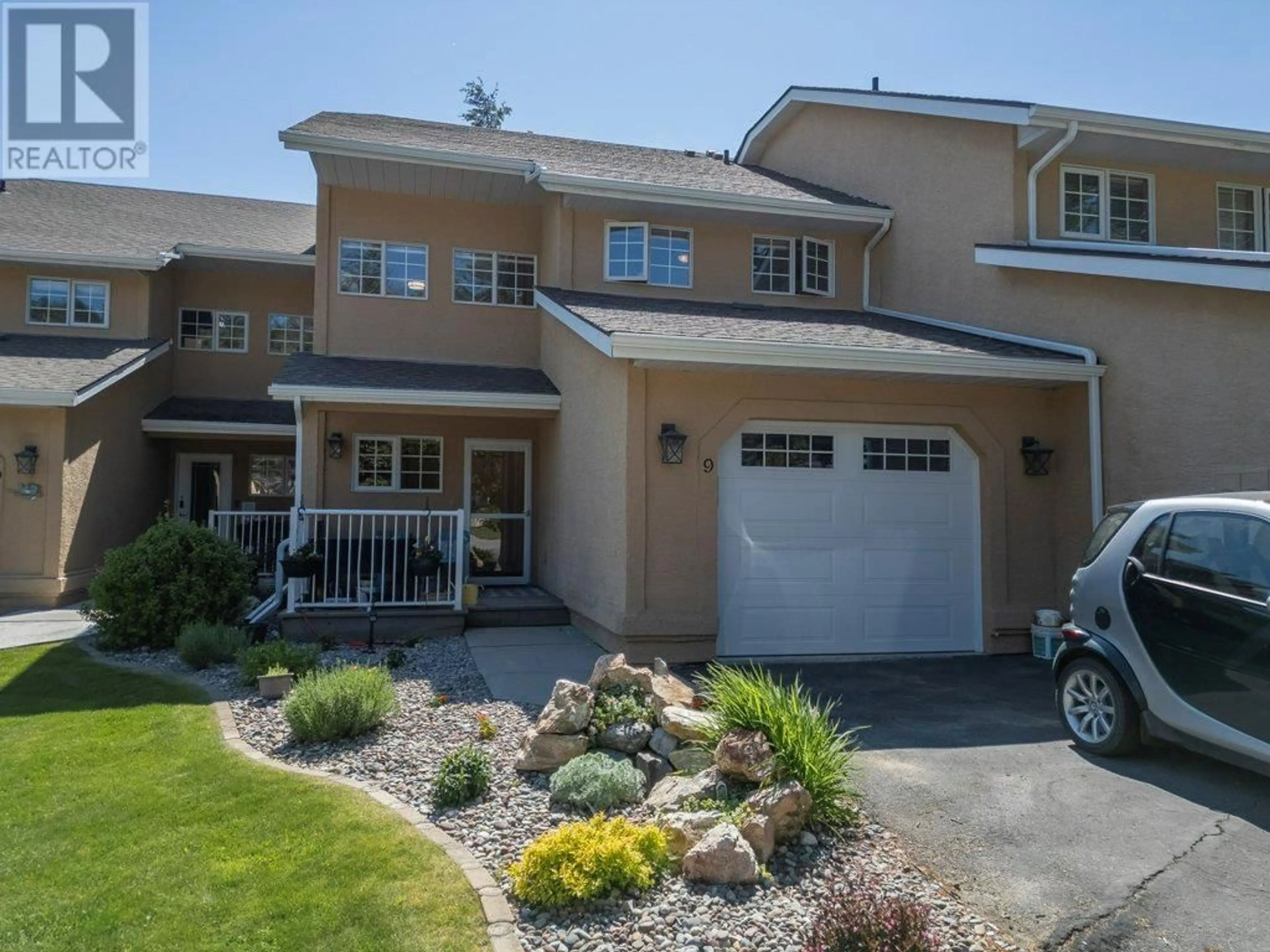 Unknown for 9 - 7595 PIONEER AVENUE, Radium Hot Springs British Columbia V0A1M0