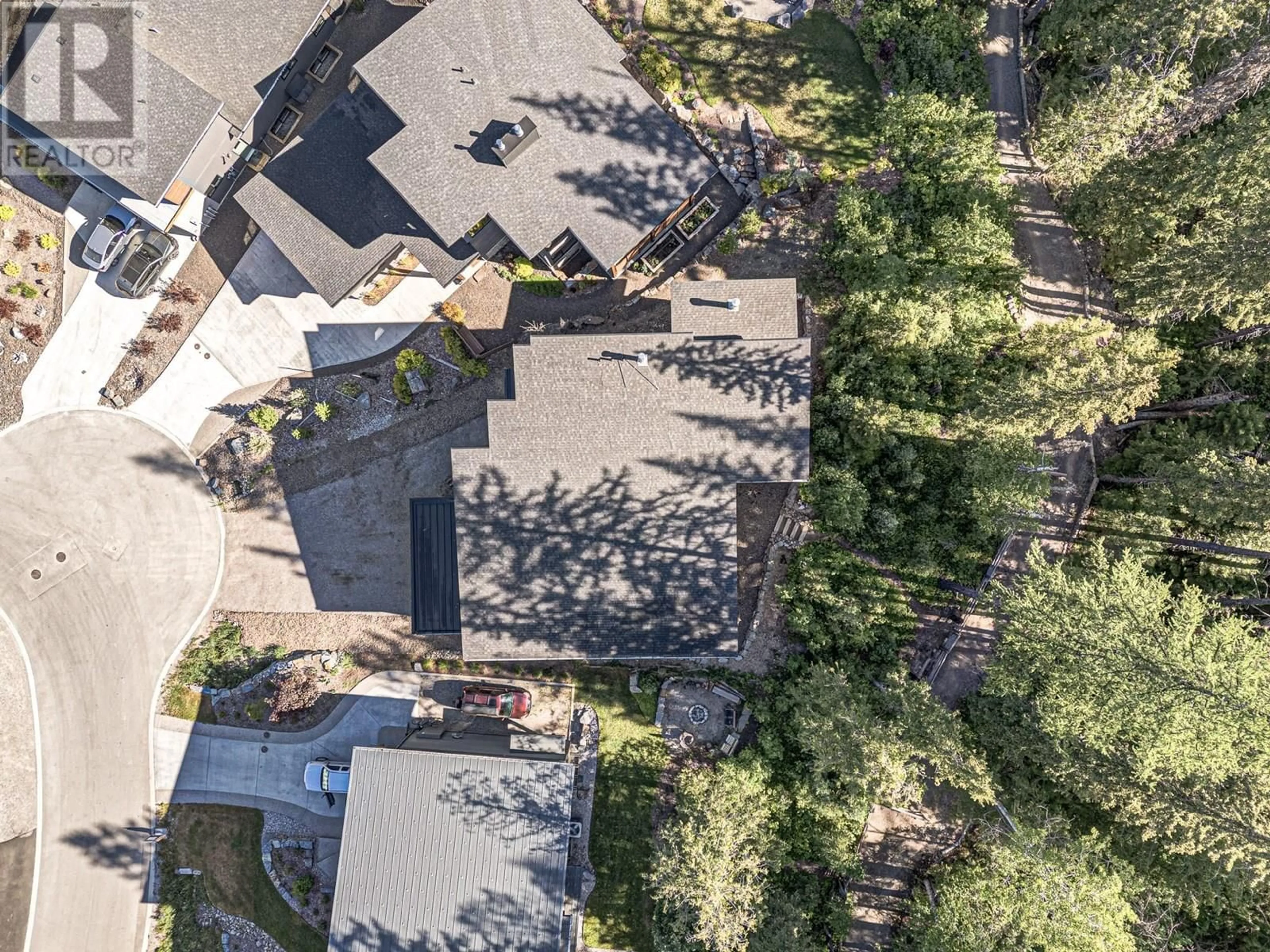 A pic from outside/outdoor area/front of a property/back of a property/a pic from drone, street for 41 PIEDMONT DRIVE, Fernie British Columbia V0B1M4