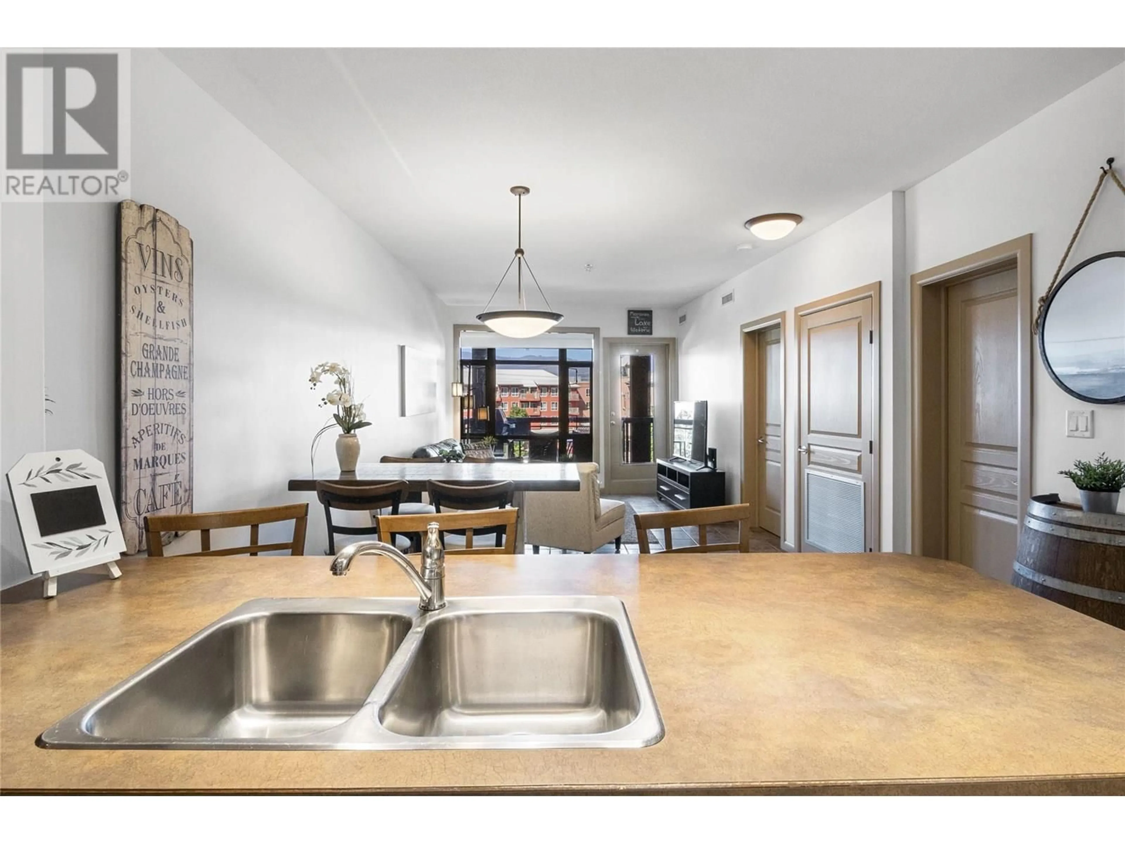 Open concept kitchen, unknown for 412 - 654 COOK ROAD, Kelowna British Columbia V1W3G7