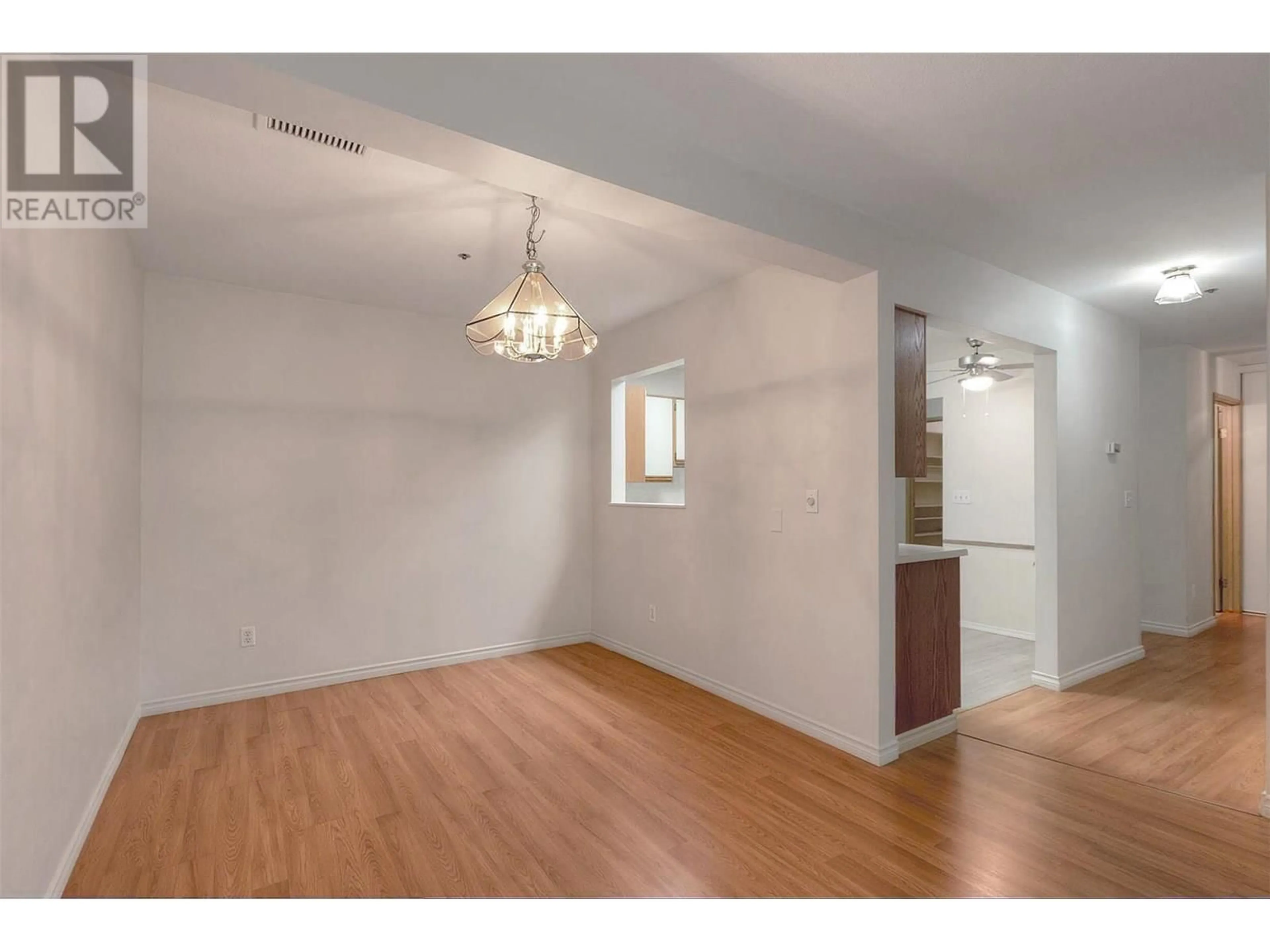 A pic of a room for 112 - 1045 SUTHERLAND AVENUE, Kelowna British Columbia V1Y5Y1