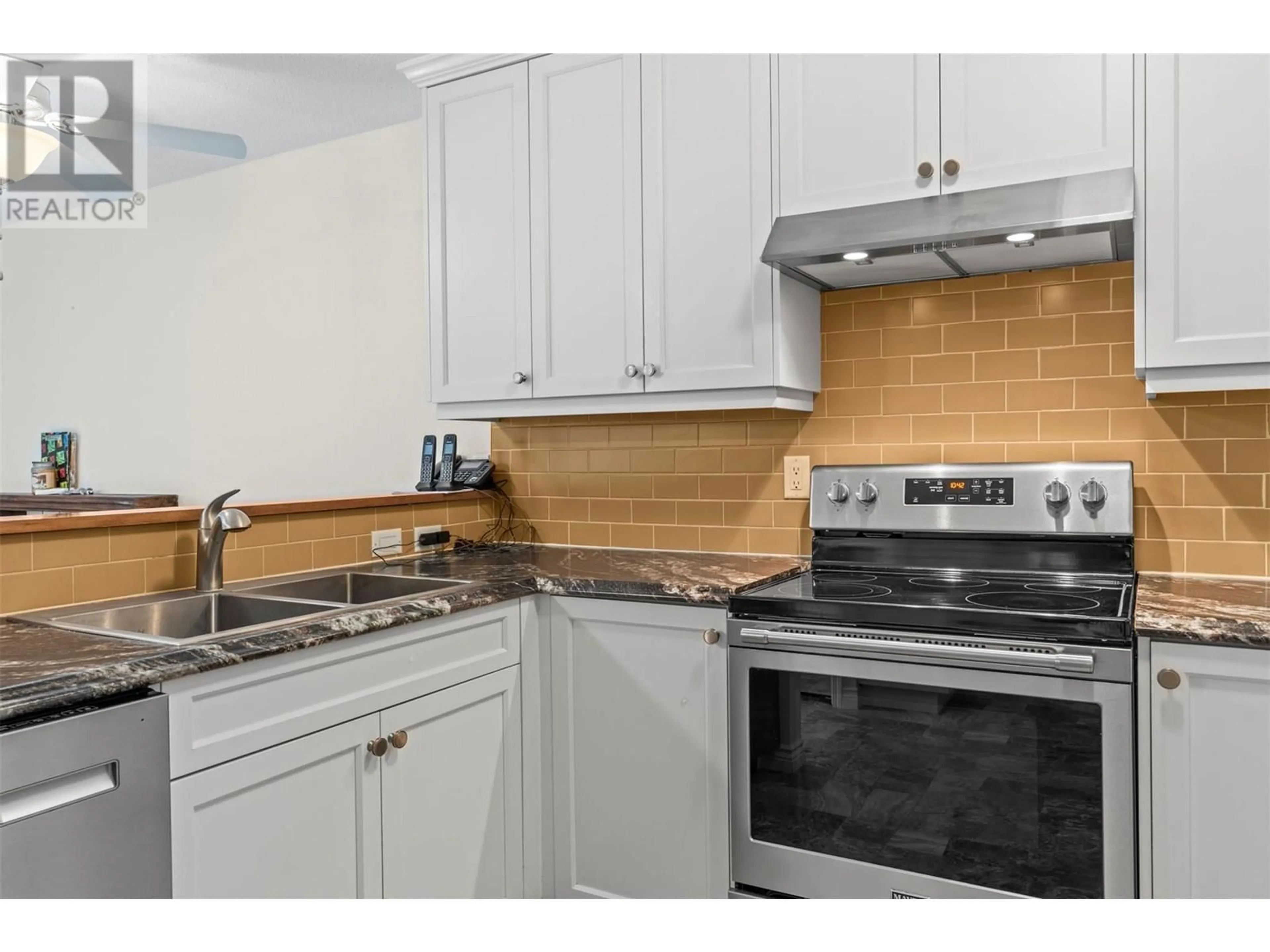 Standard kitchen, unknown for 2 - 7171 DIXON DAM ROAD, Vernon British Columbia V1B3P1