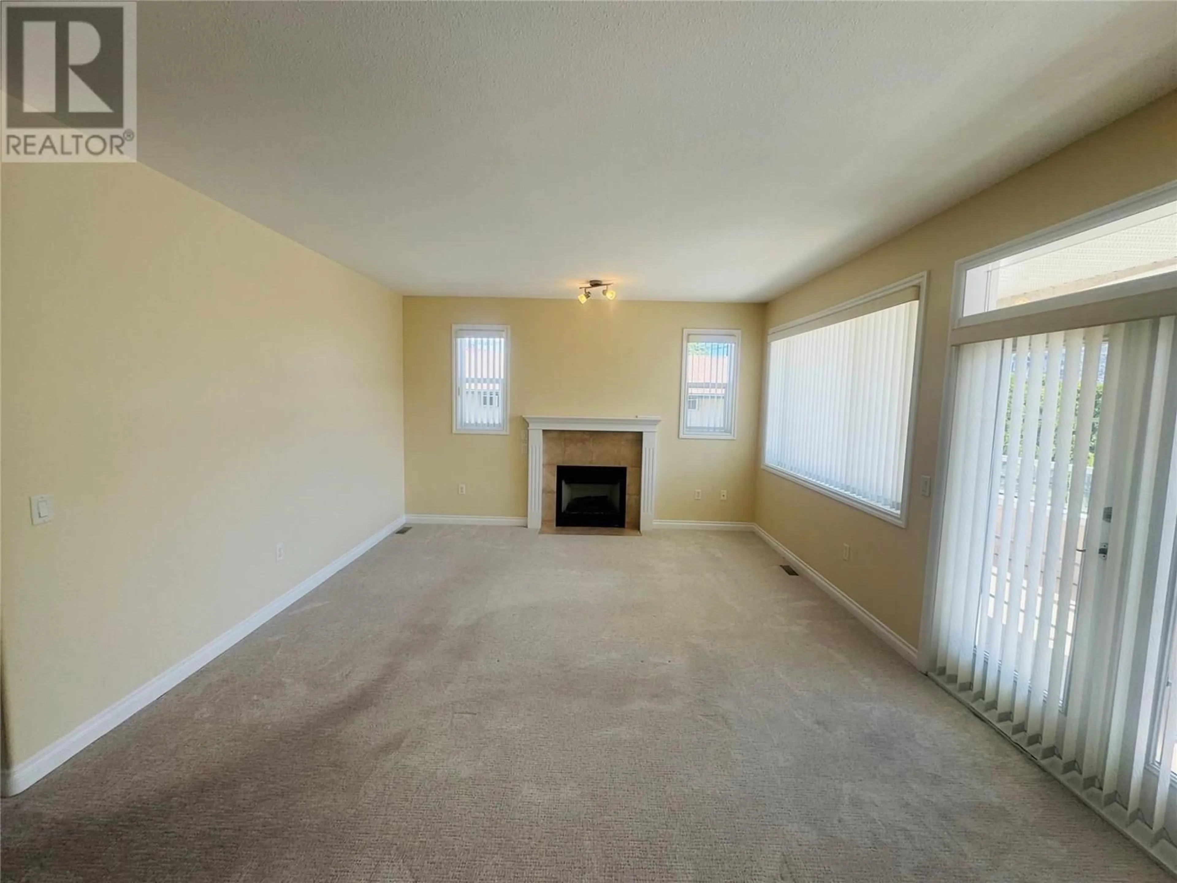 A pic of a room for 204 - 5820 89TH STREET, Osoyoos British Columbia V0H1V1