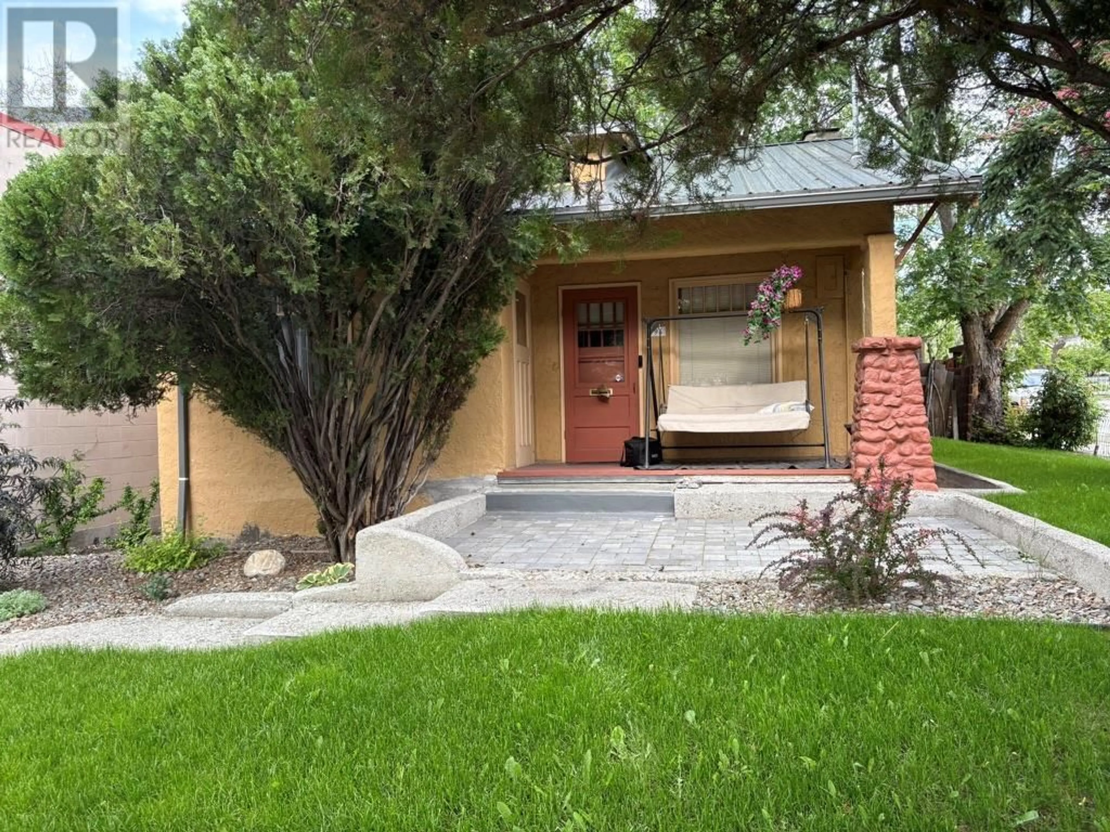 Unknown for 396 VAN HORNE STREET, Penticton British Columbia V2A4K5