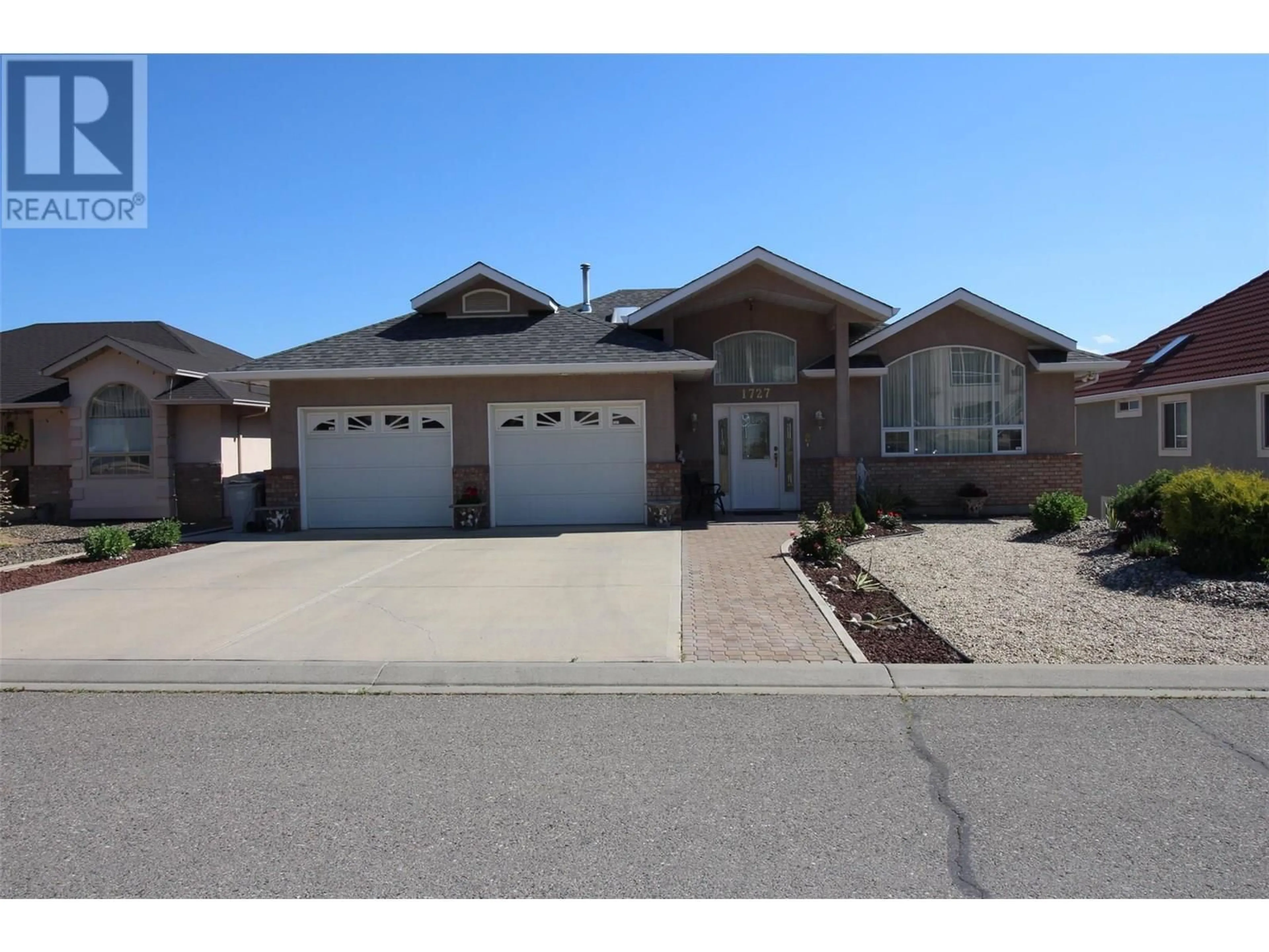 Home with brick exterior material, street for 1727 BEARCROFT COURT, Kamloops British Columbia V2B8M2