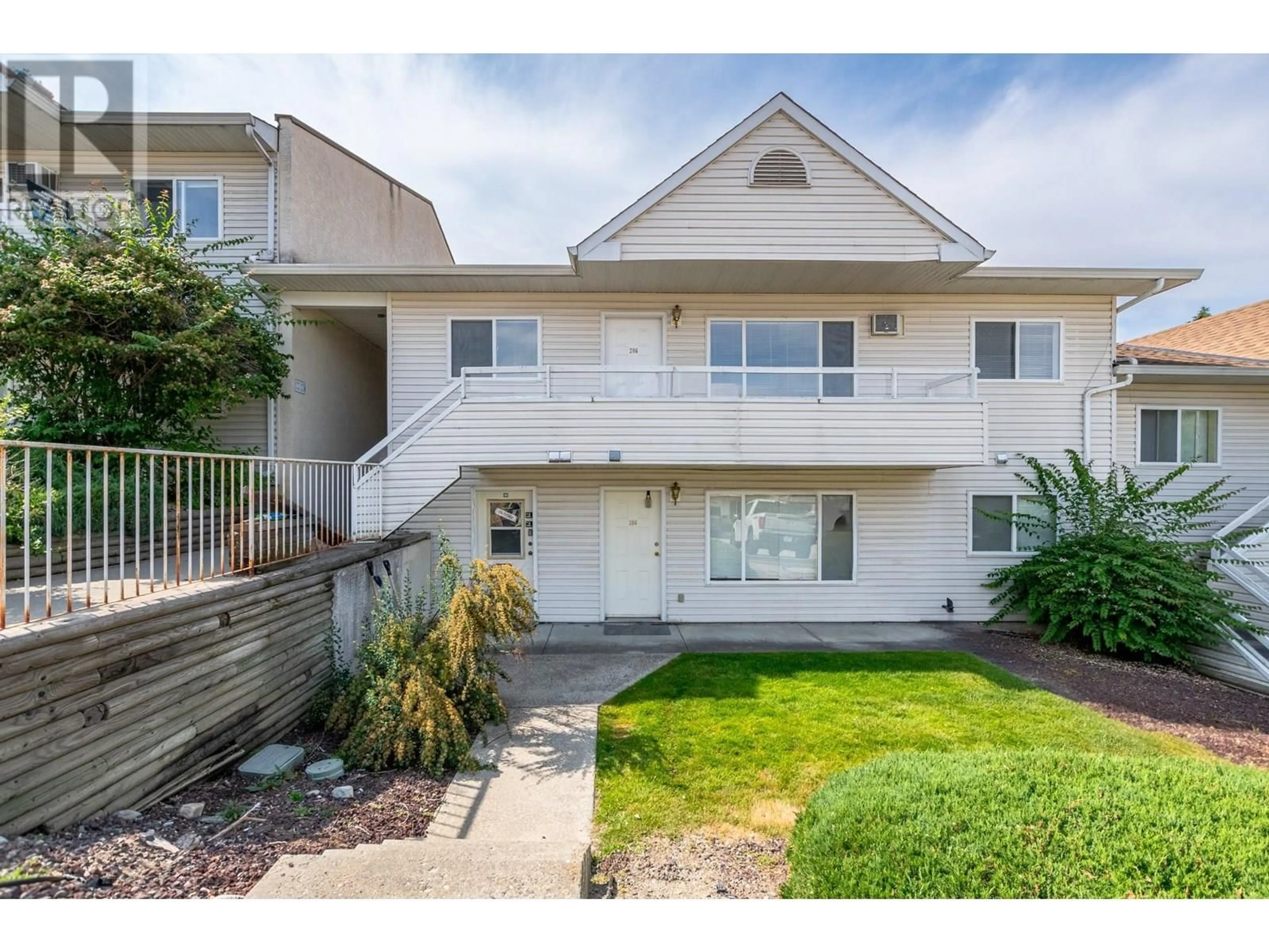 Home with vinyl exterior material, unknown for 106 - 505 BROWNE ROAD, Vernon British Columbia V1T7M2