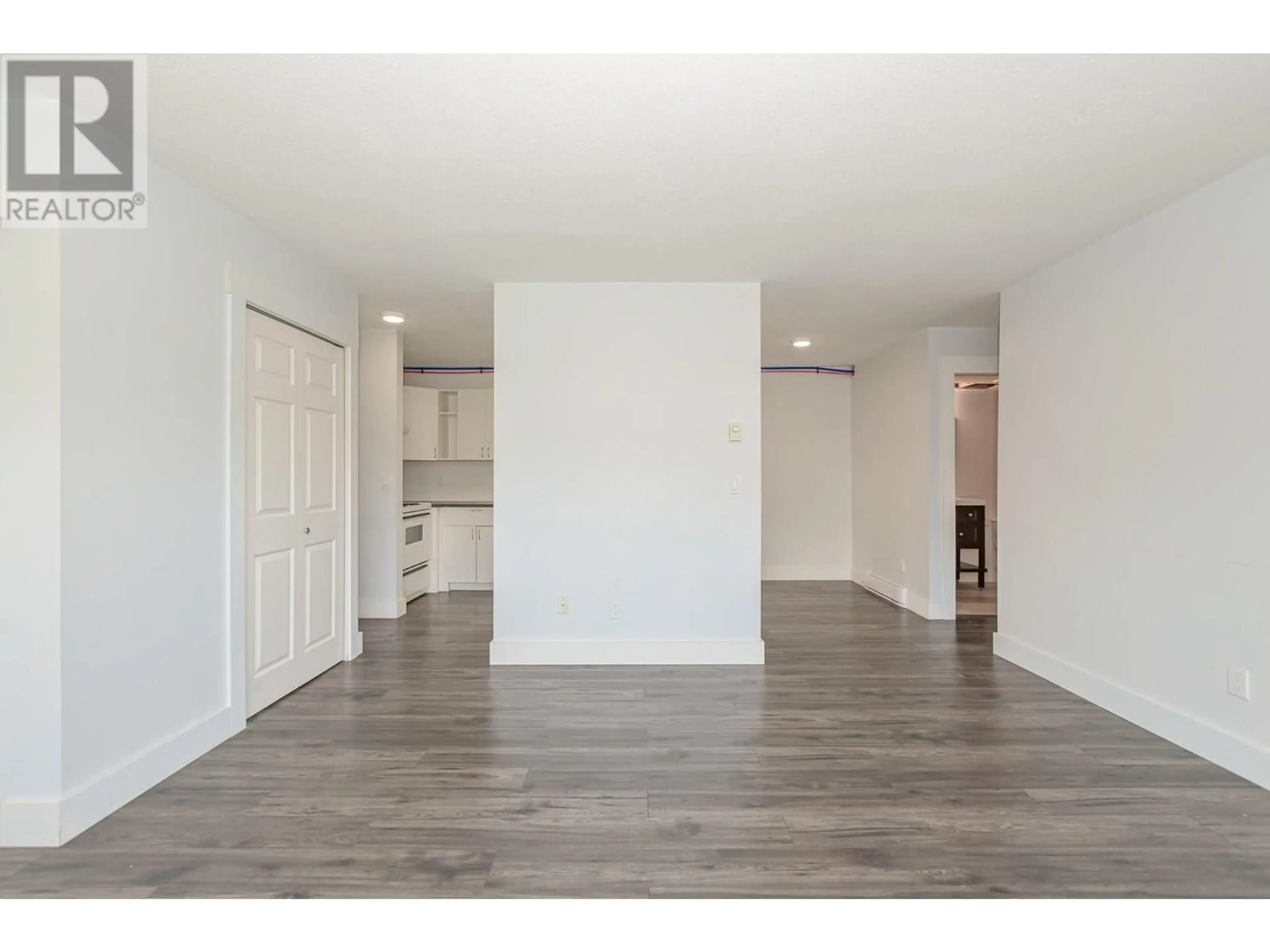 A pic of a room for 106 - 505 BROWNE ROAD, Vernon British Columbia V1T7M2