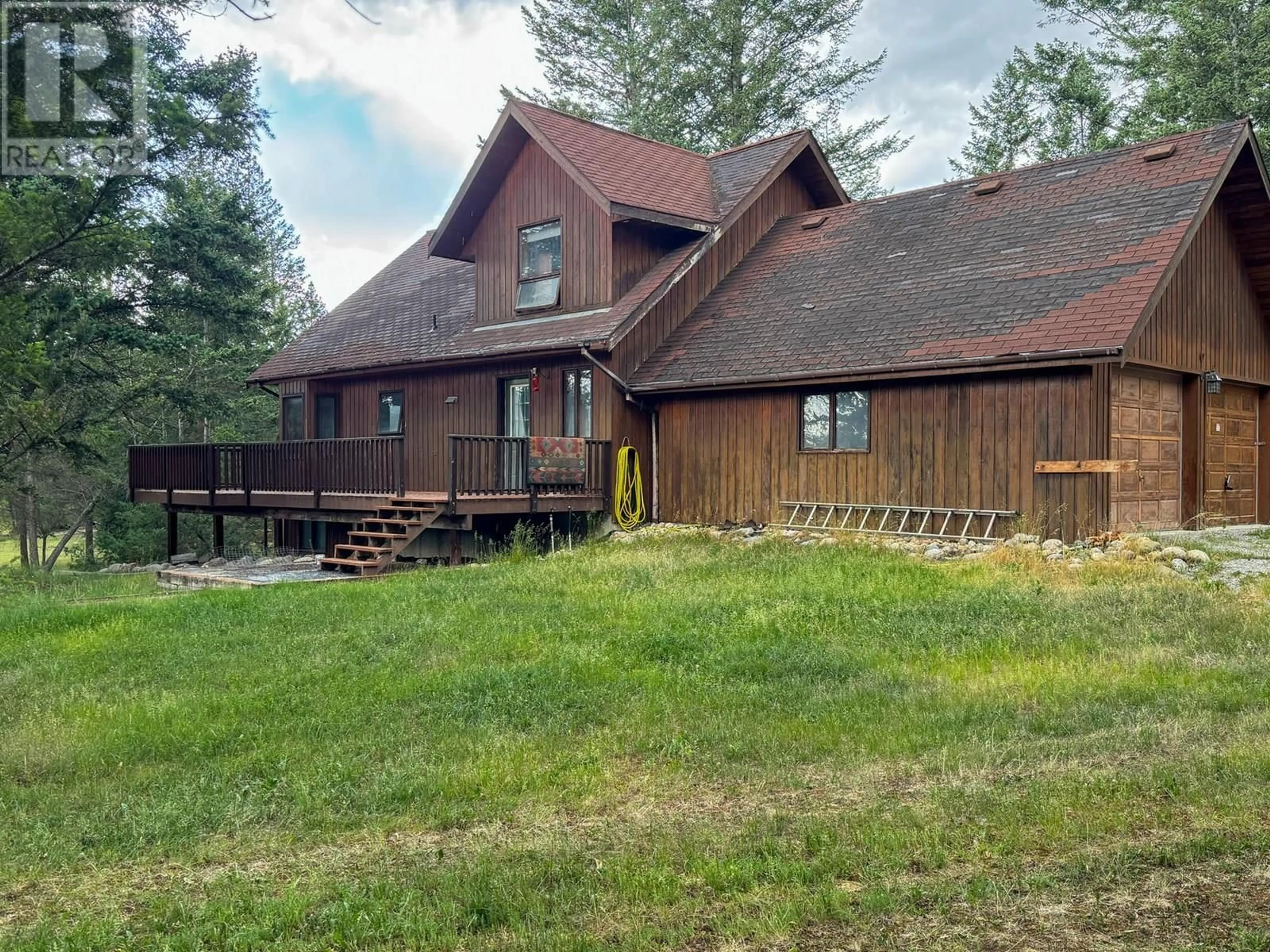 A pic from outside/outdoor area/front of a property/back of a property/a pic from drone, mountain view for 5182 JUNIPER HEIGHTS ROAD, Dry Gulch British Columbia V0A1K2