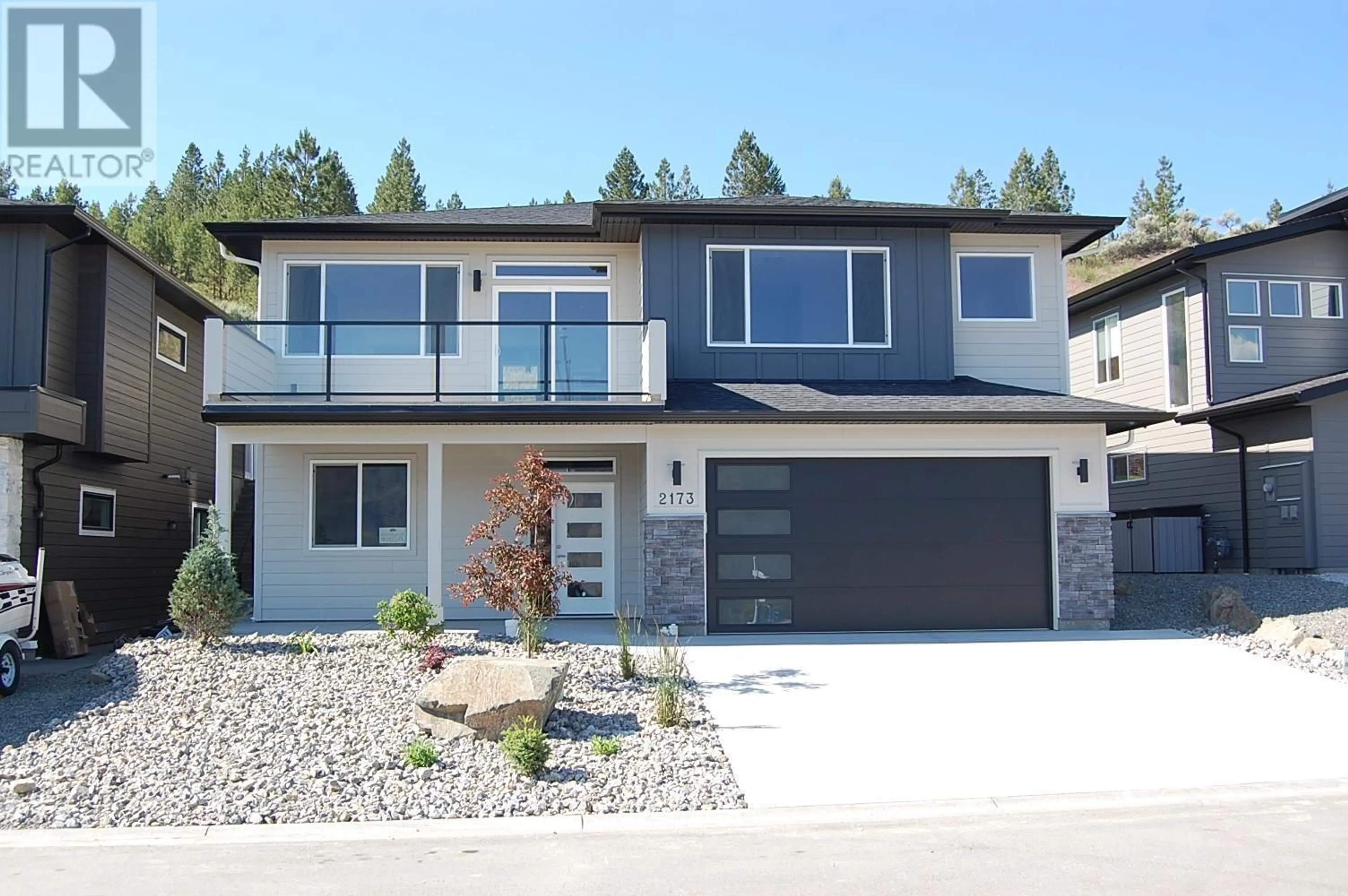 Home with vinyl exterior material, unknown for 2173 GALORE CRESCENT, Kamloops British Columbia V2C0E4