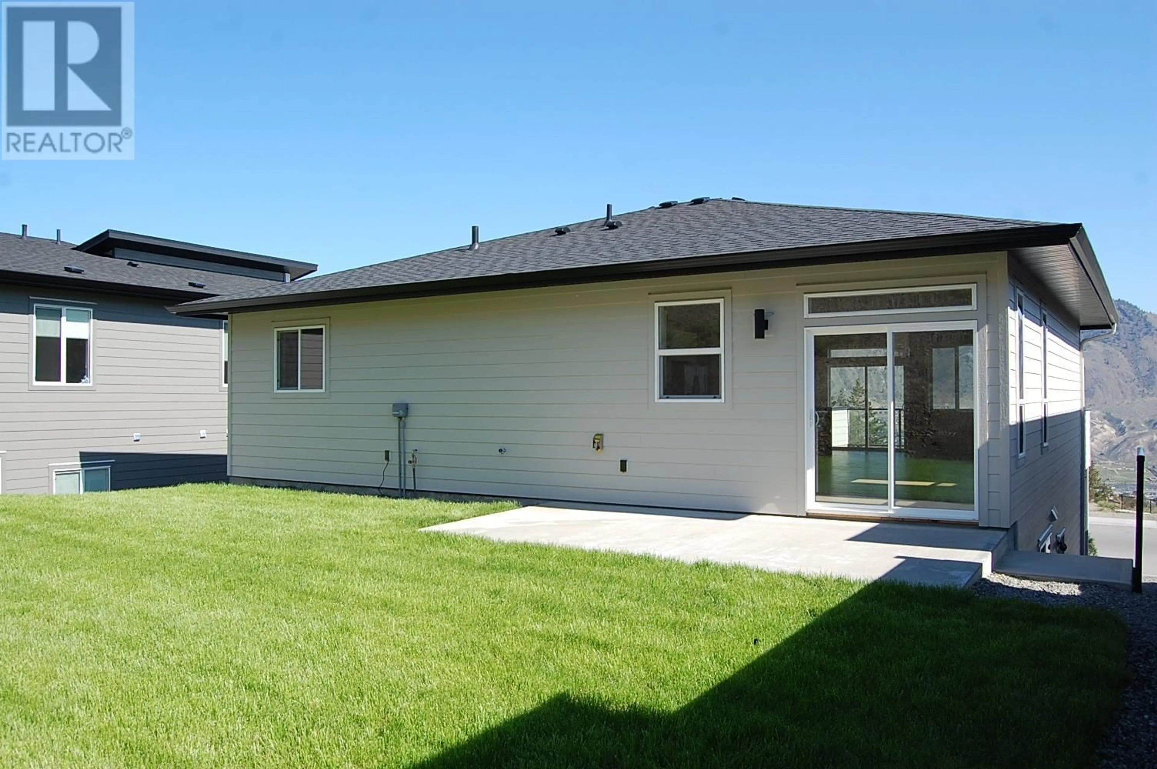 Home with vinyl exterior material, street for 2173 GALORE CRESCENT, Kamloops British Columbia V2C0E4