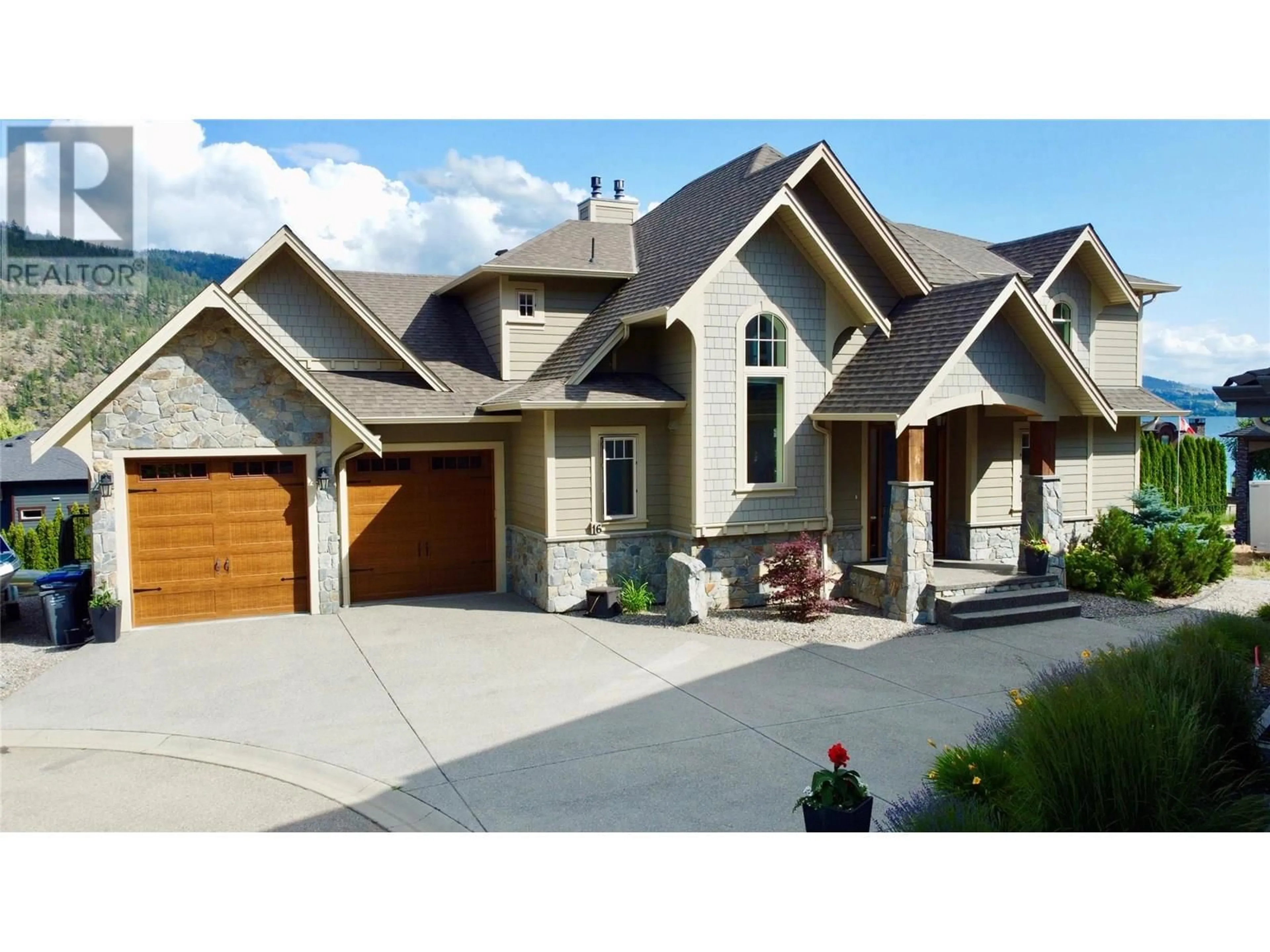 Home with vinyl exterior material, street for 16 - 18451 CRYSTAL WATERS ROAD, Lake Country British Columbia V4V2G2
