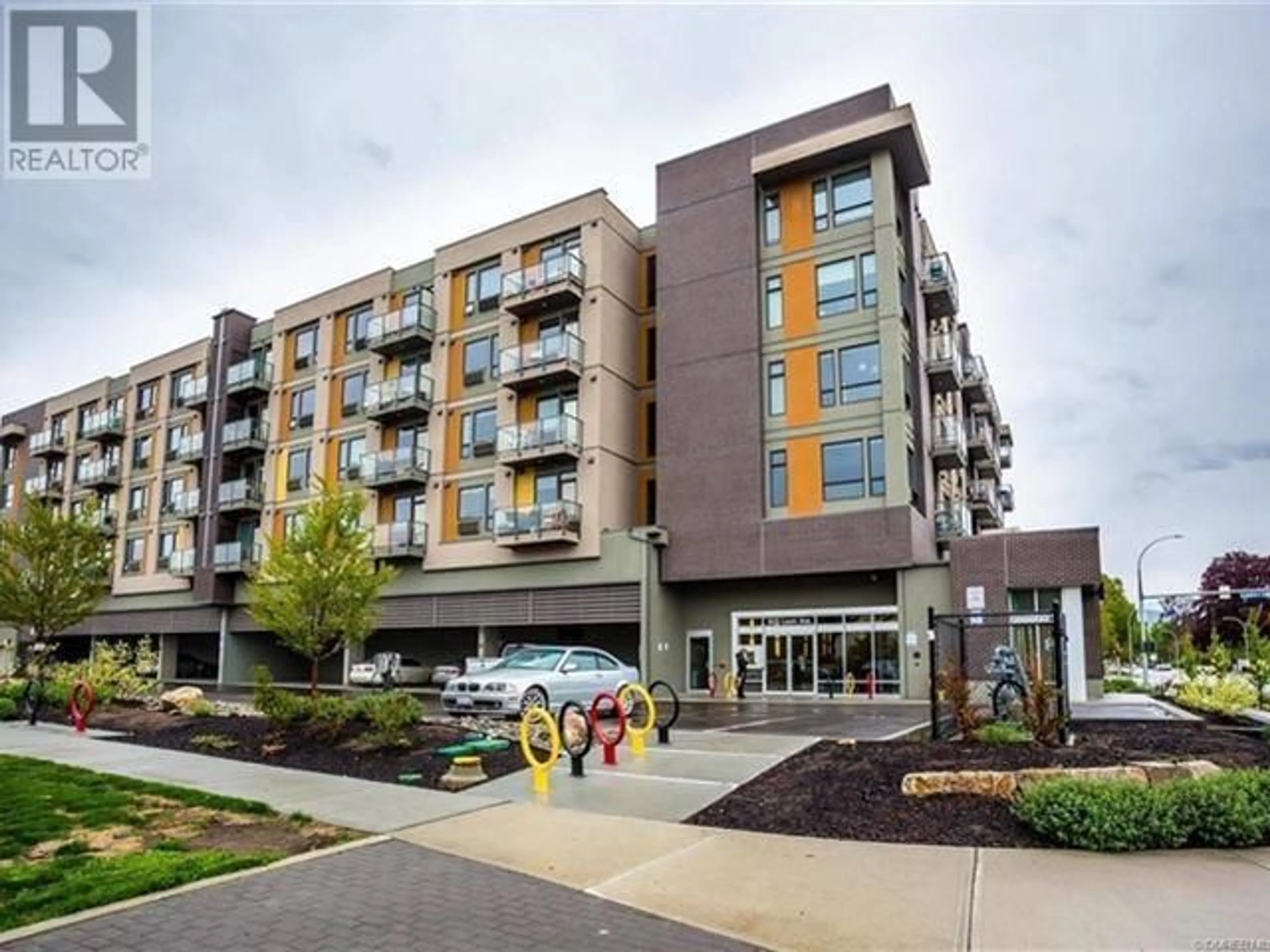 Unknown for 622 - 925 LEON AVENUE, Kelowna British Columbia V1Y0E5