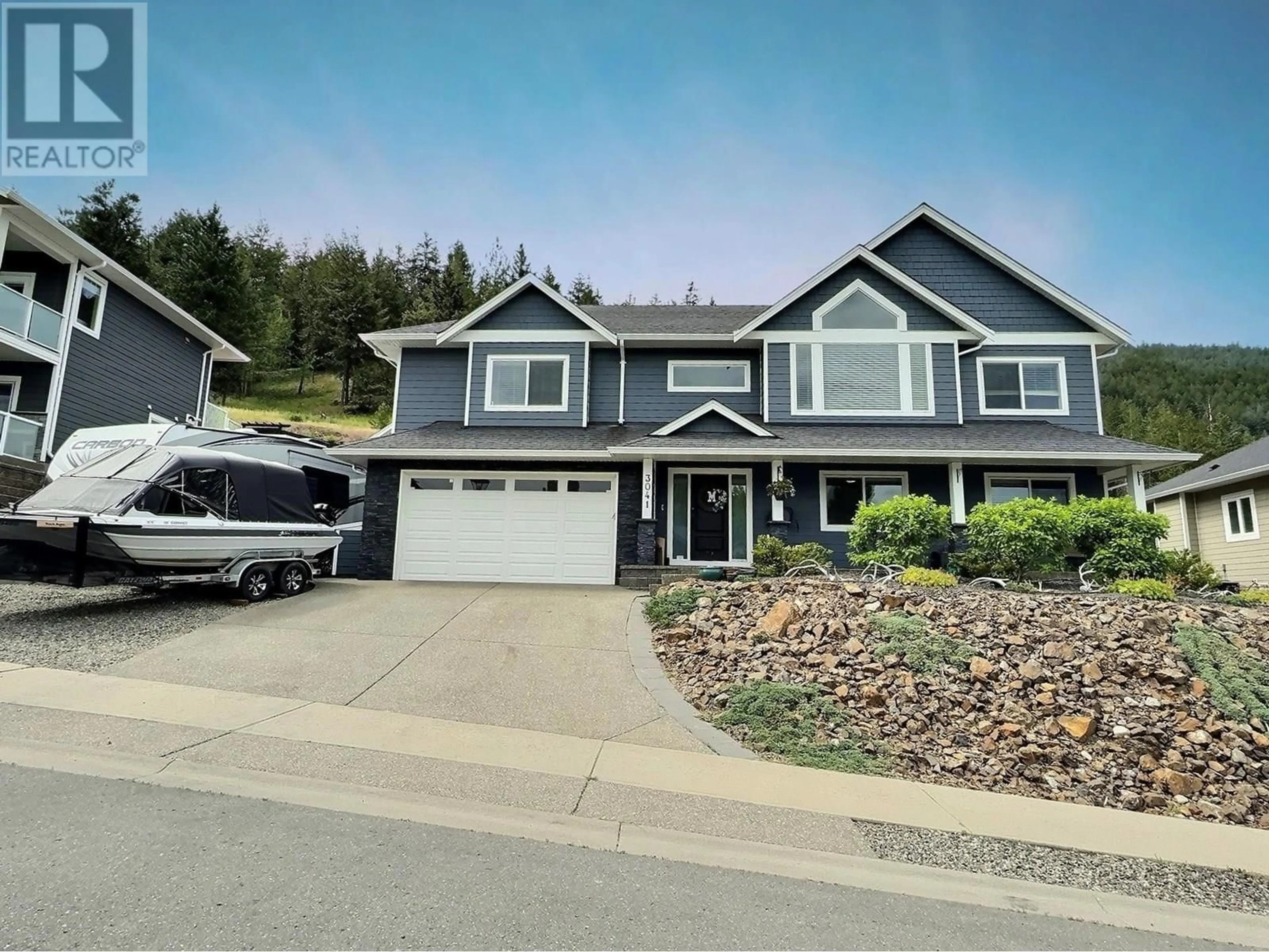 Home with vinyl exterior material, street for 3041 SIMILKAMEEN PLACE, Kamloops British Columbia V2E2T6