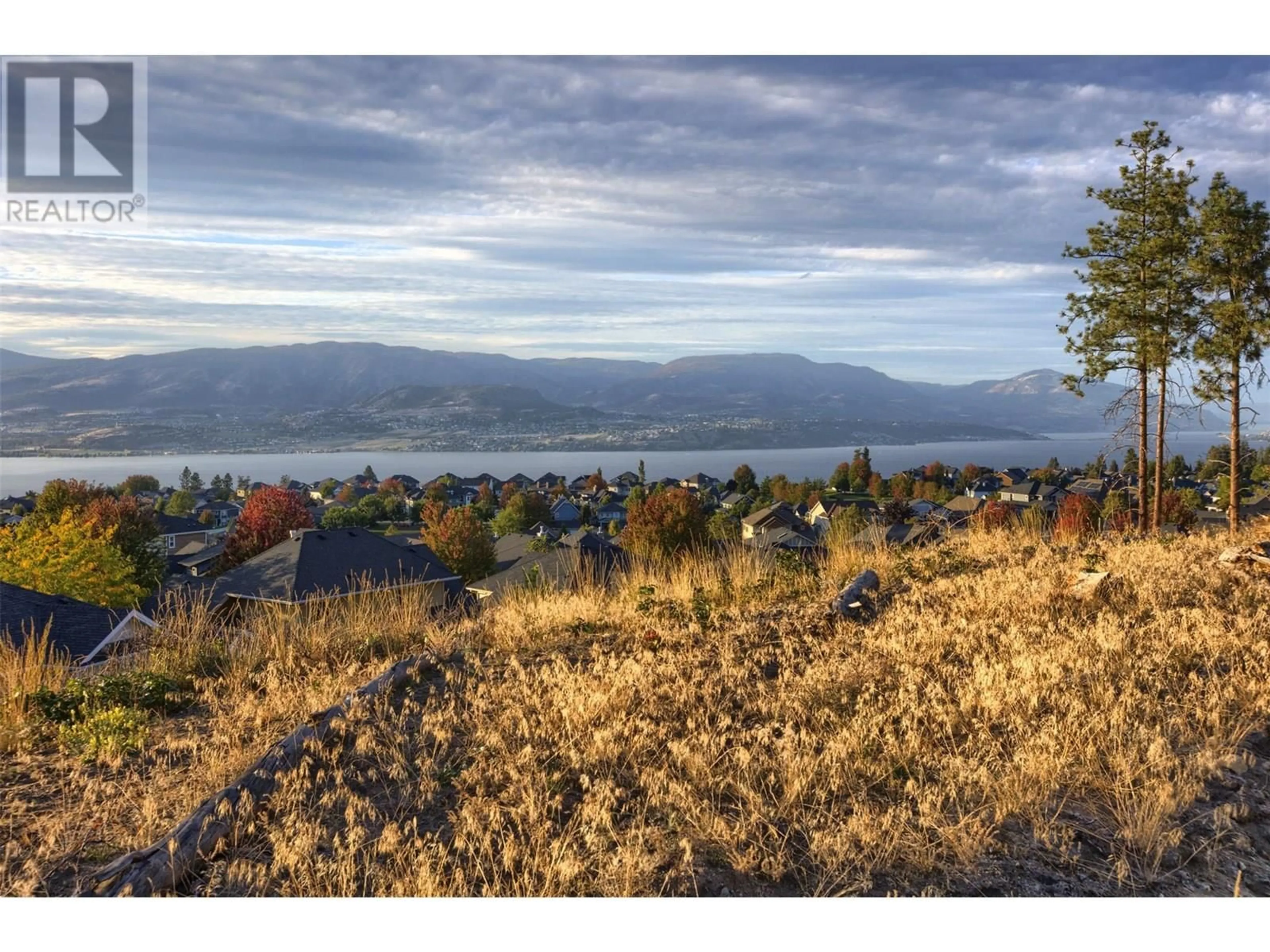Unknown for 5500 FOOTHILL COURT, Kelowna British Columbia V1W5G5