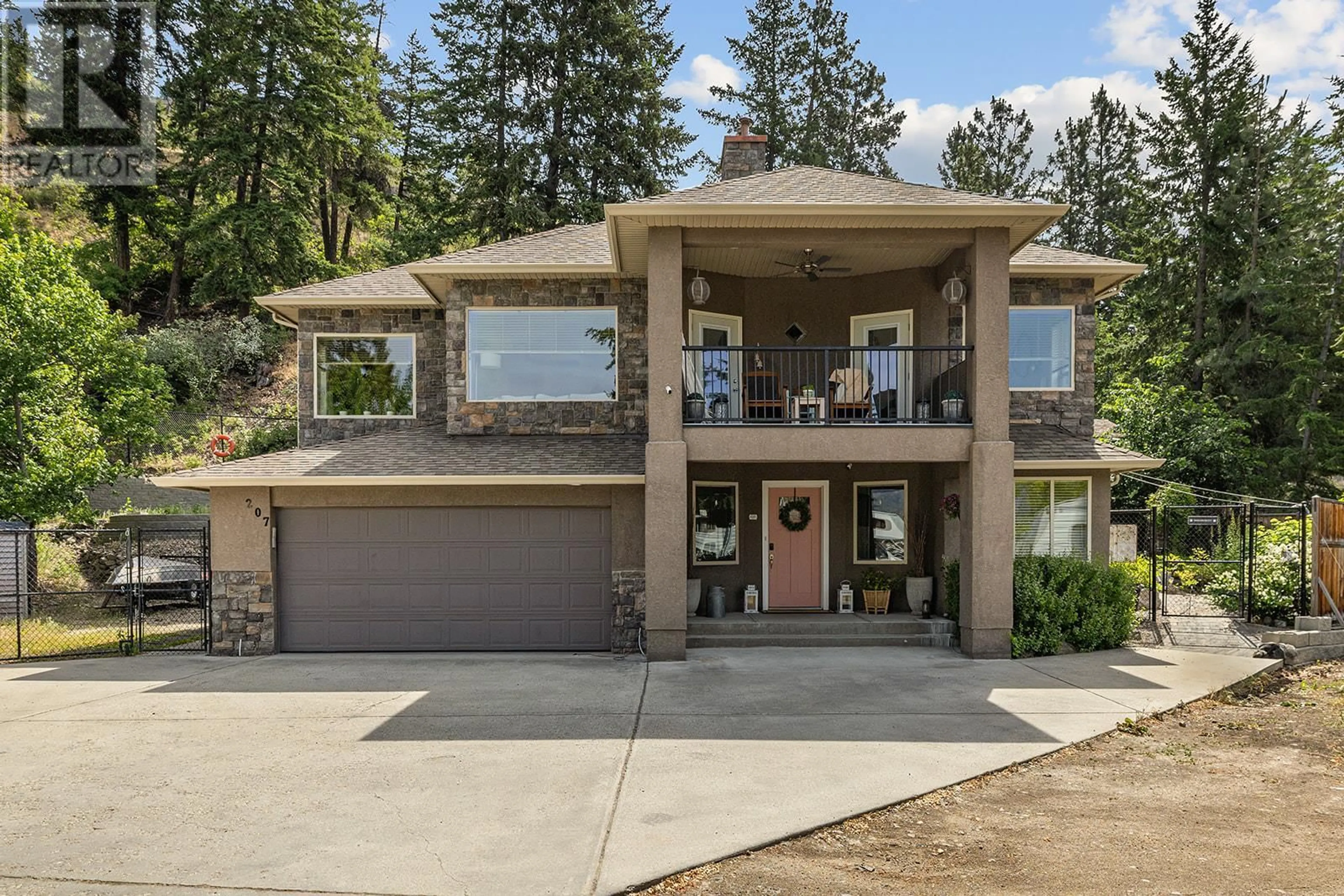 Home with brick exterior material, unknown for 207 TERRACE DRIVE, Kelowna British Columbia V1V2P9