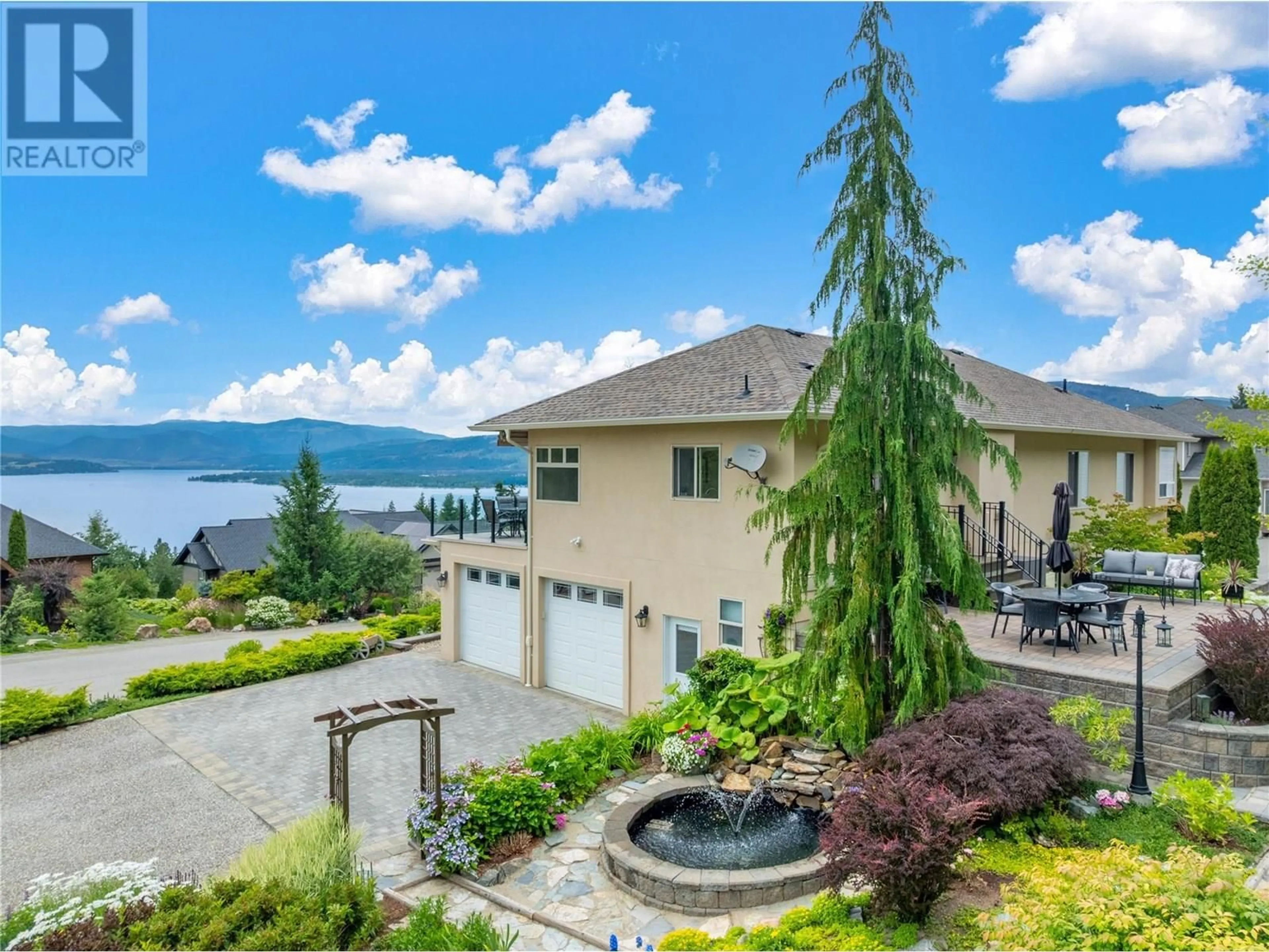 A pic from outside/outdoor area/front of a property/back of a property/a pic from drone, water/lake/river/ocean view for 3659 MCBRIDE ROAD, Blind Bay British Columbia V0E1H1