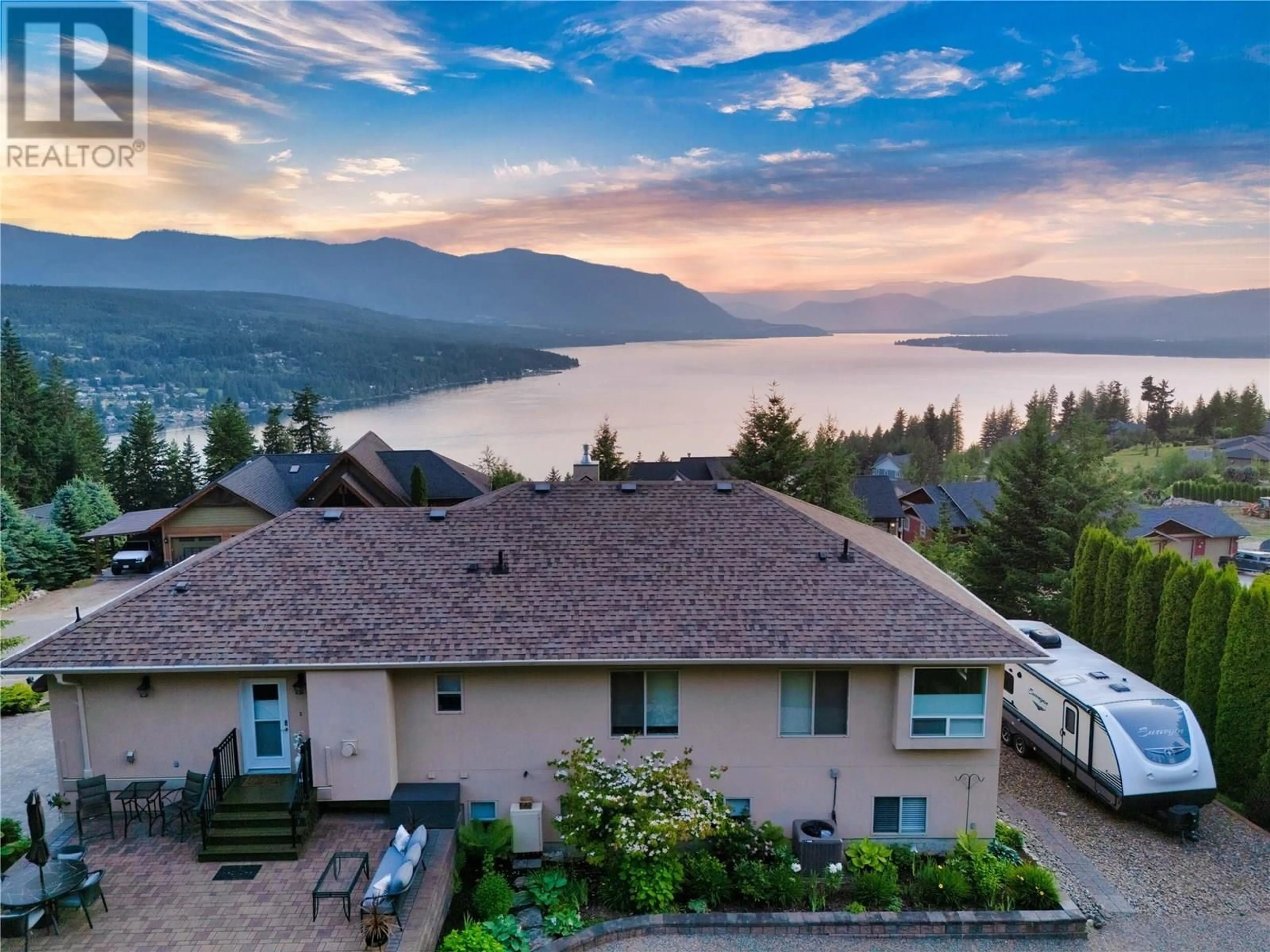 A pic from outside/outdoor area/front of a property/back of a property/a pic from drone, water/lake/river/ocean view for 3659 MCBRIDE ROAD, Blind Bay British Columbia V0E1H1