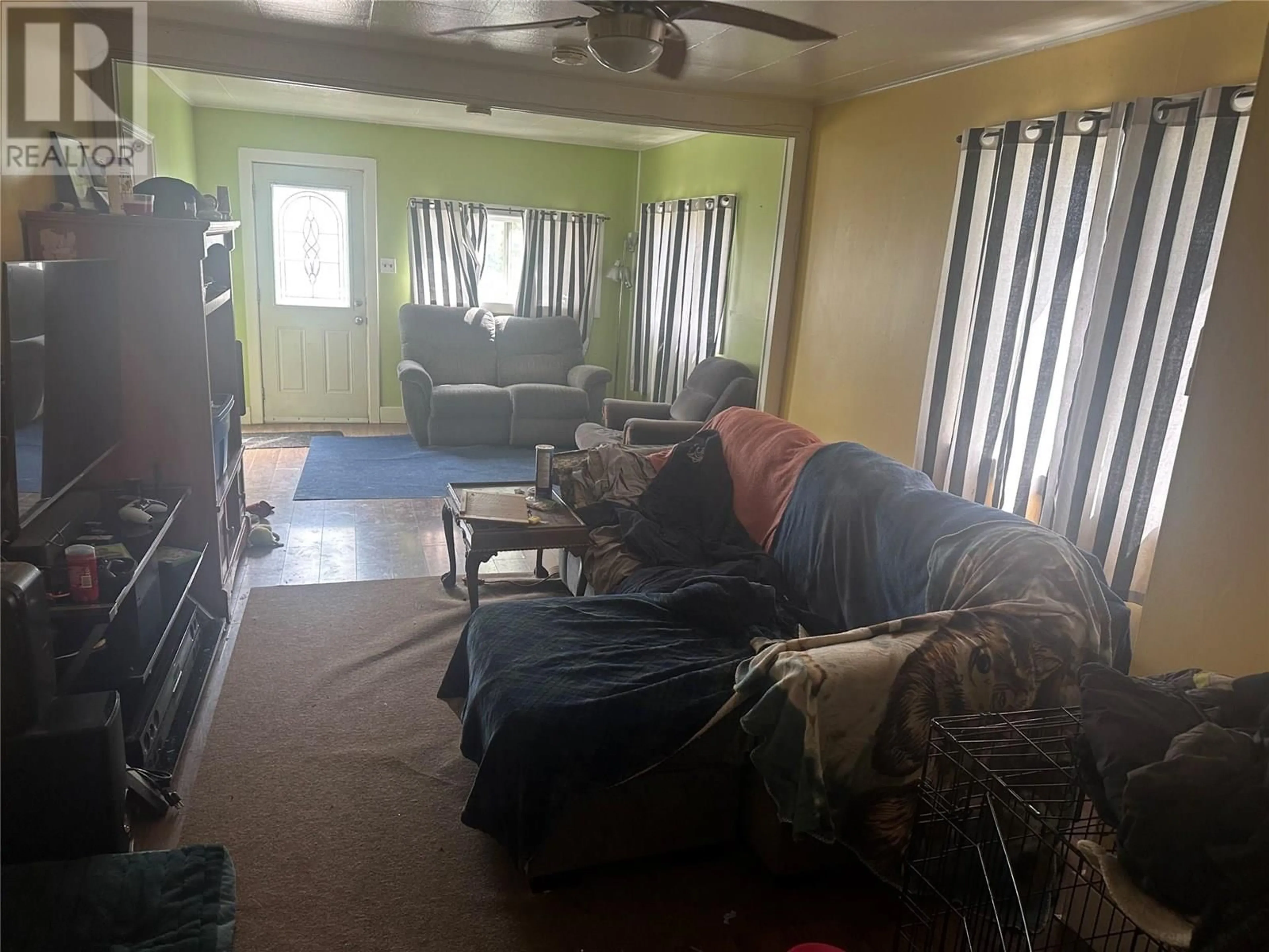 A pic of a room for 1616 102 AVENUE, Dawson Creek British Columbia V1G2E4