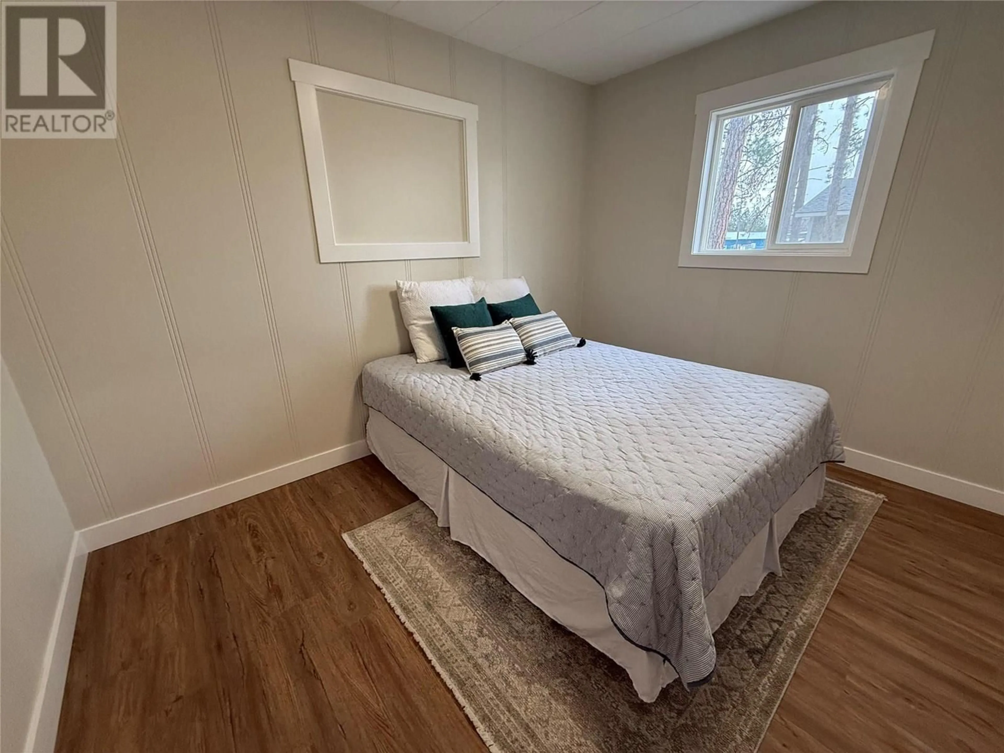 Bedroom with bed, unknown for 8127 DONALDSON DRIVE, Grand Forks British Columbia V0H1H2