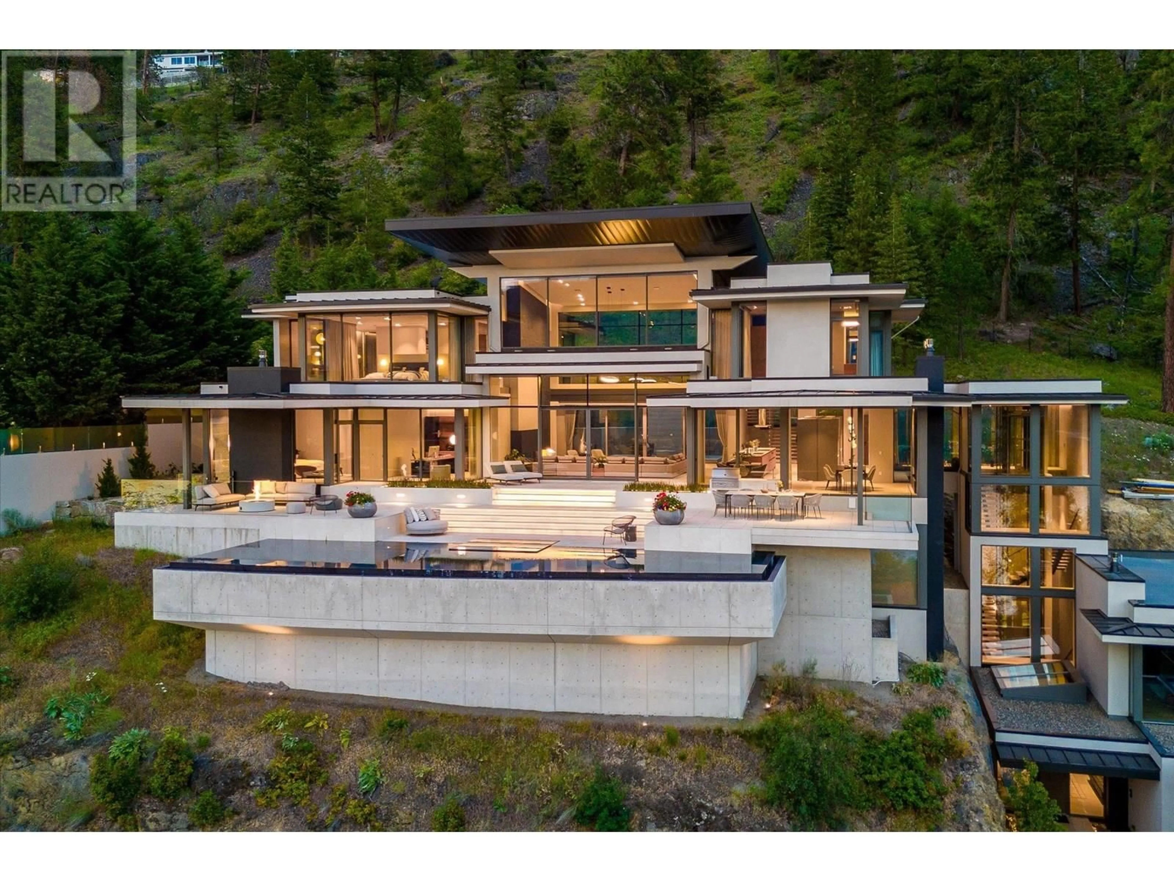 Unknown for 20 - 180 SHEERWATER COURT, Kelowna British Columbia V1V2X1