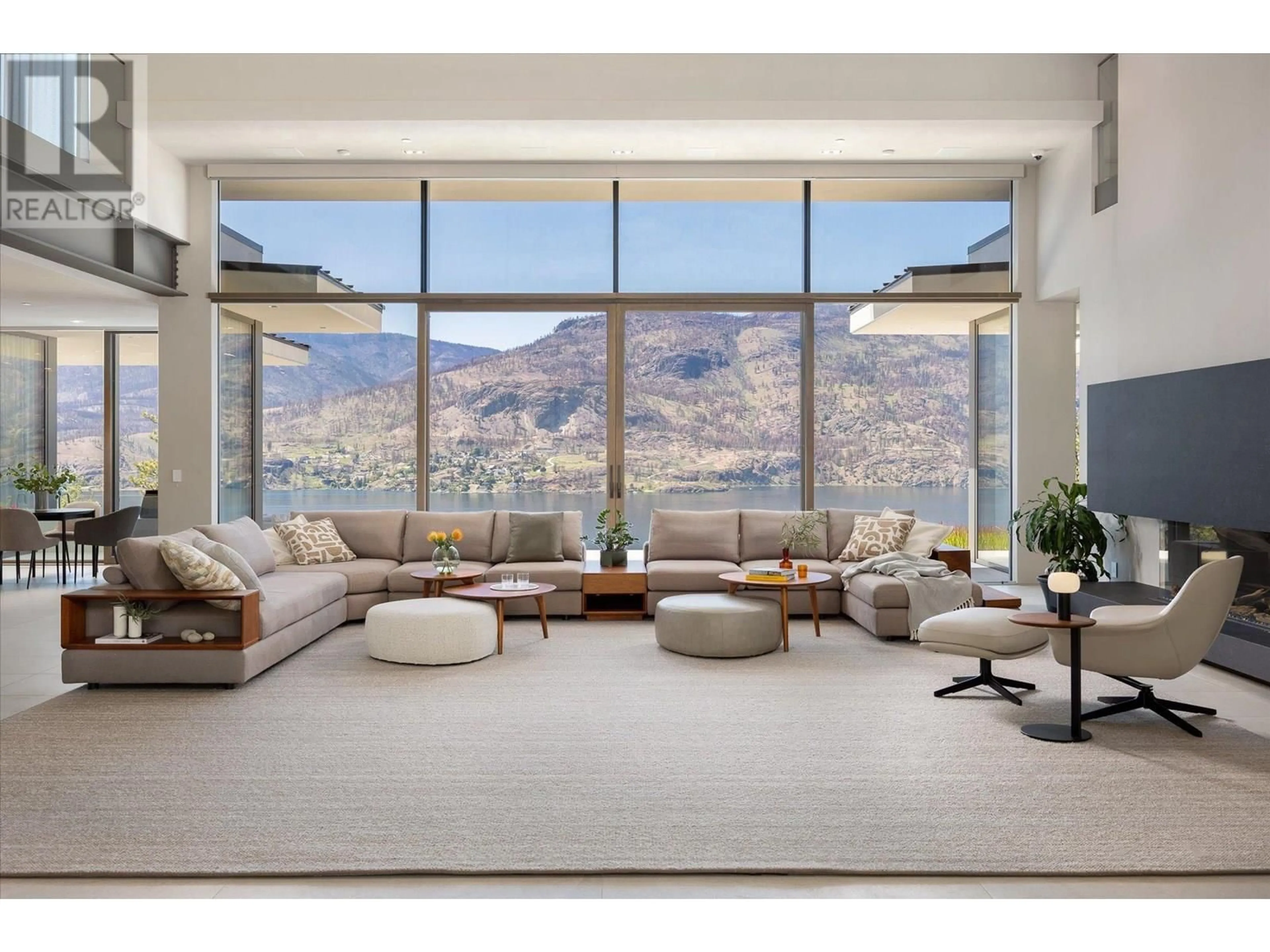 Living room with furniture, unknown for 20 - 180 SHEERWATER COURT, Kelowna British Columbia V1V2X1