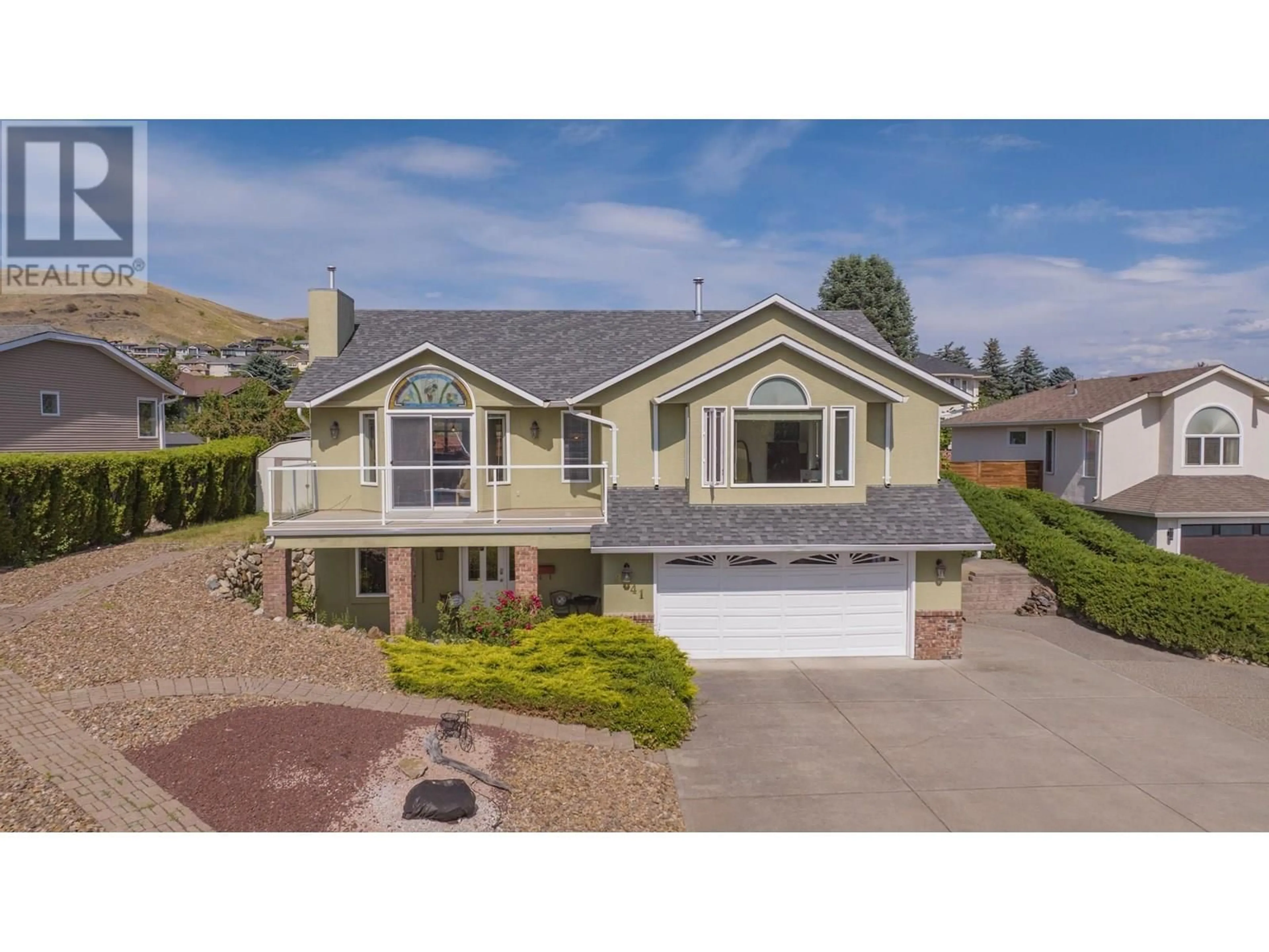 A pic from outside/outdoor area/front of a property/back of a property/a pic from drone, street for 8841 MICHAEL DRIVE, Coldstream British Columbia V1B2P5