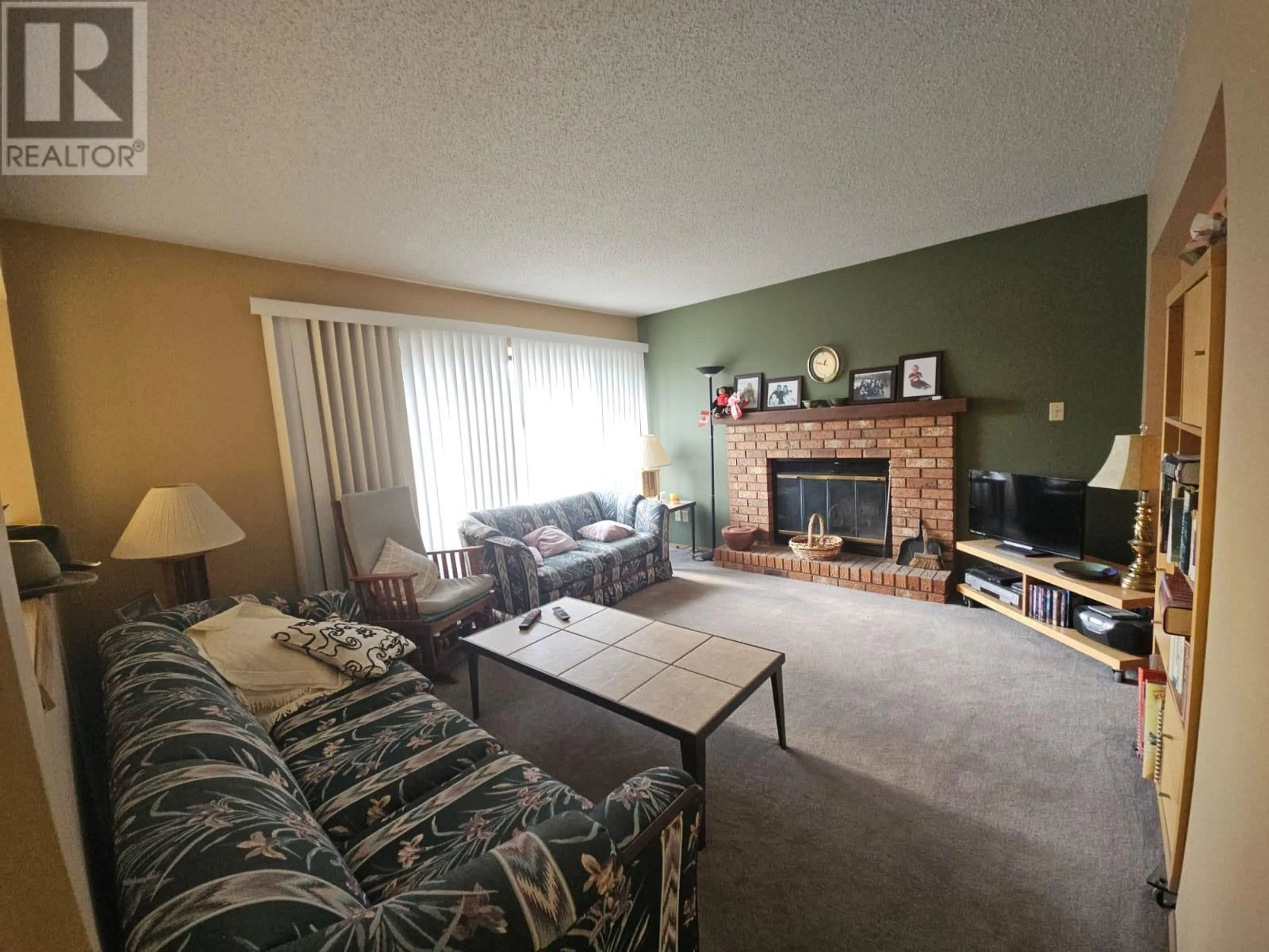 Living room with furniture, unknown for 323 COTTONWOOD AVENUE, Tumbler Ridge British Columbia V0C2W0
