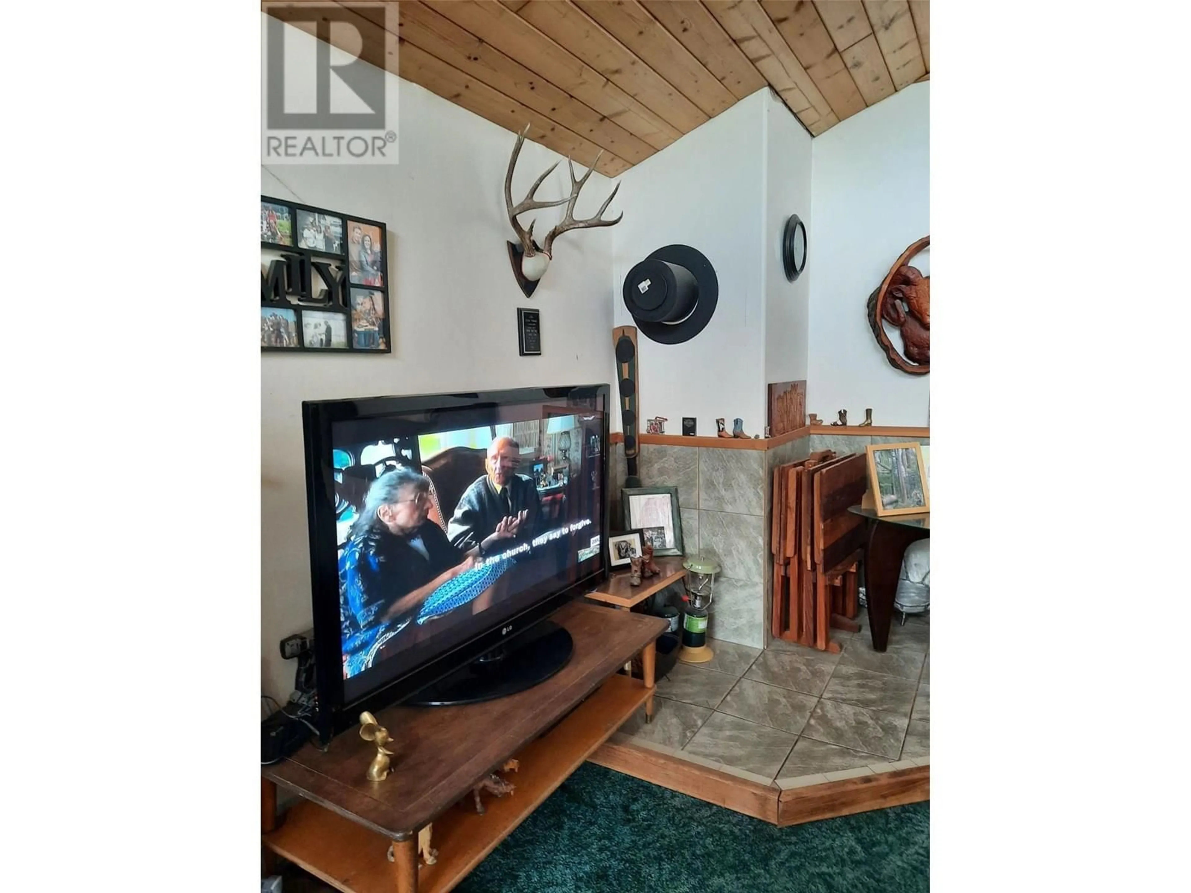 Home theater for 3055 INGRAM CREEK ROAD, Midway British Columbia V0H1M0