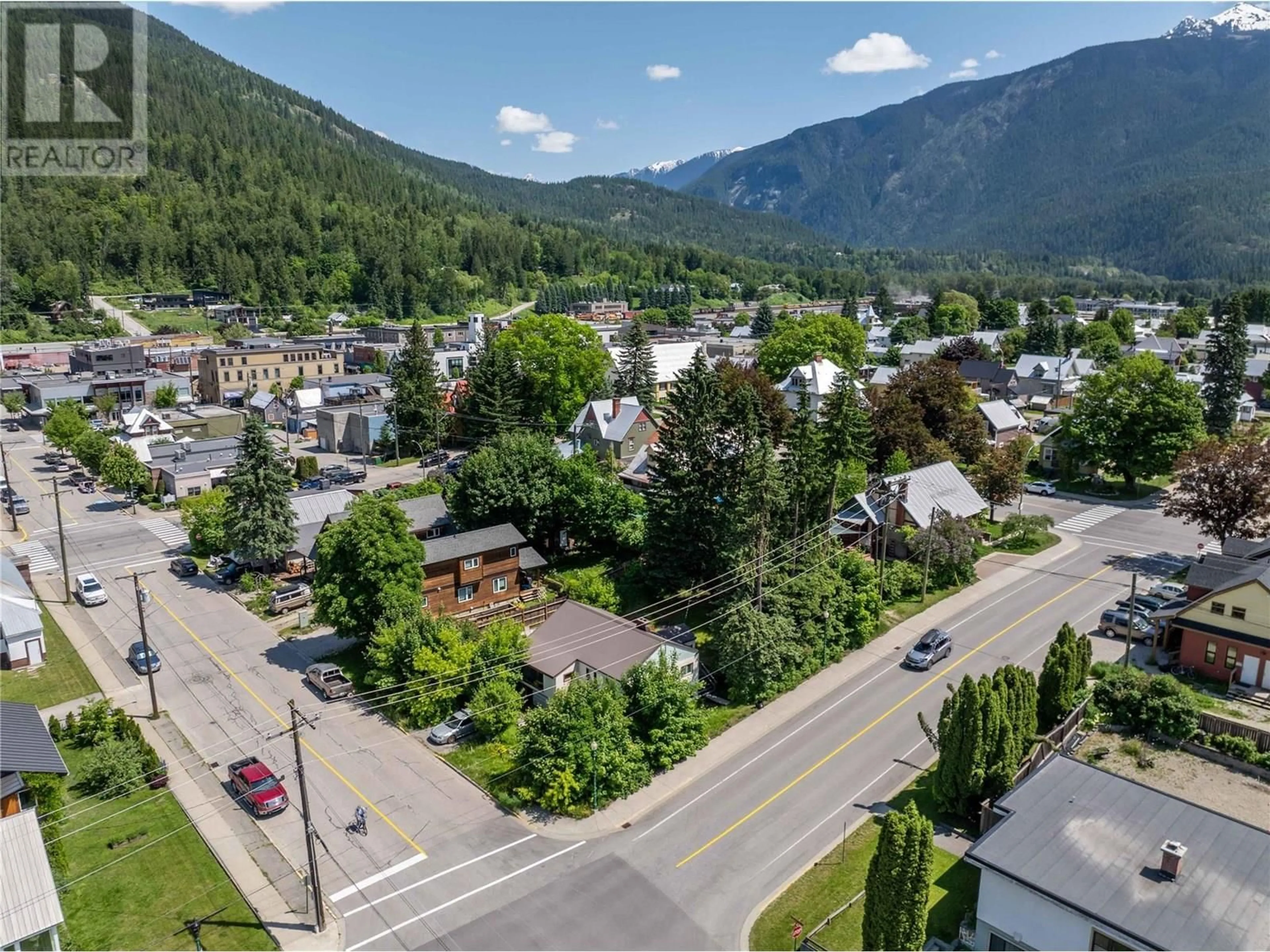 A pic from outside/outdoor area/front of a property/back of a property/a pic from drone, mountain view for 416 CONNAUGHT AVENUE, Revelstoke British Columbia V0E2S0