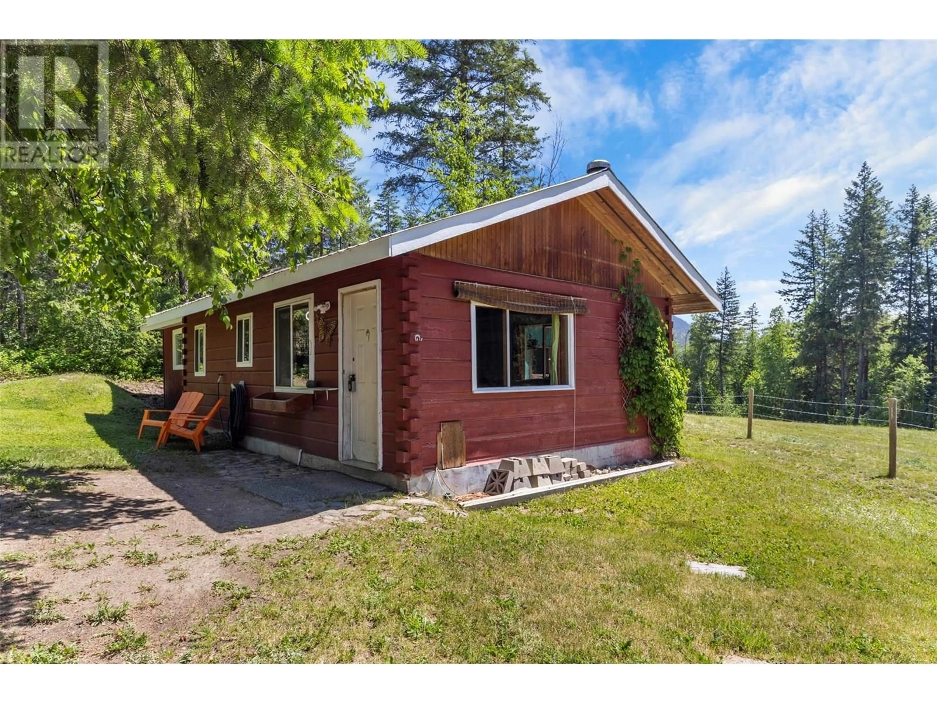Unknown for 955 RAFT RIVER ROAD, Clearwater British Columbia V0E1N1