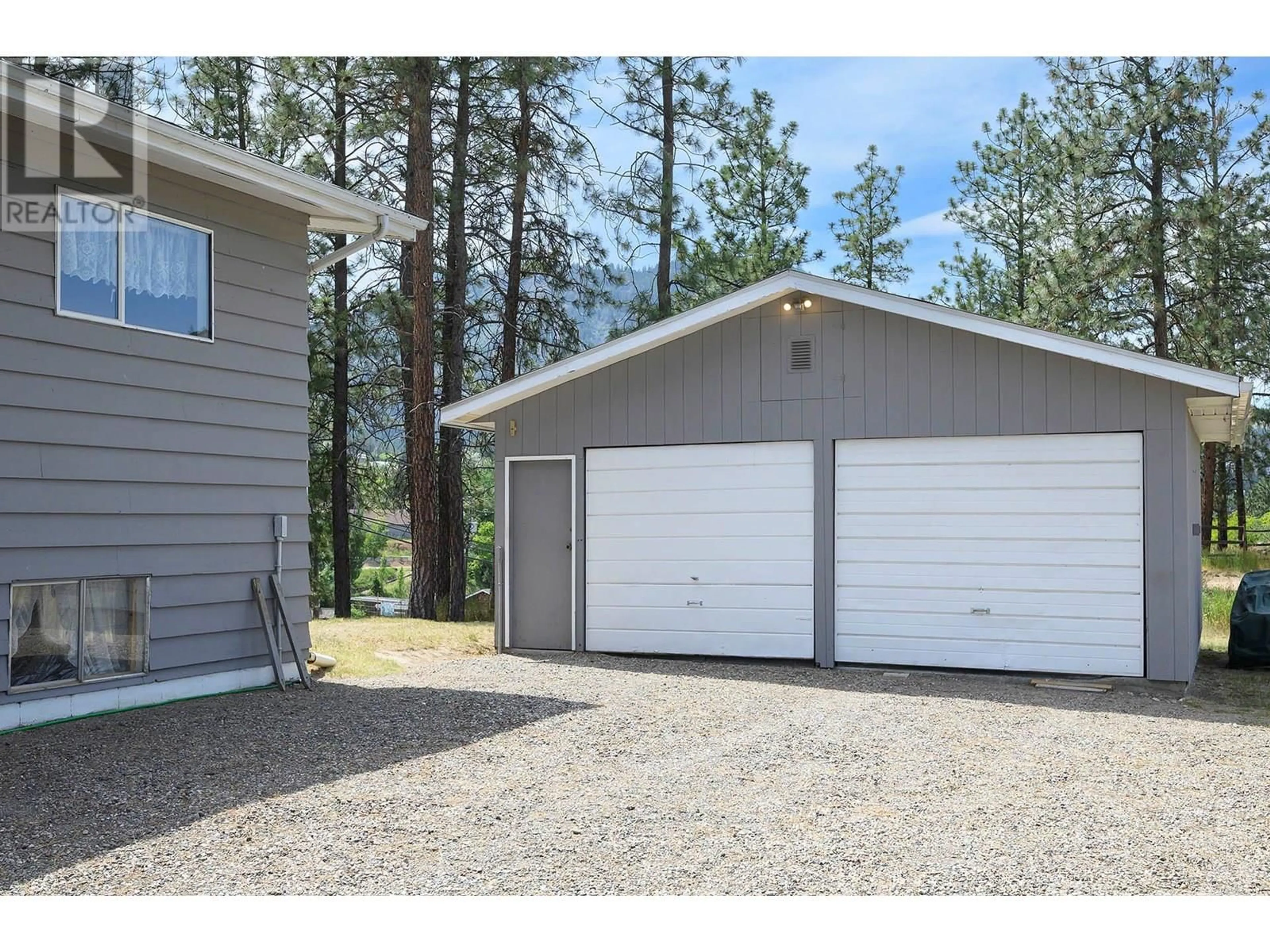 Indoor garage for 6380 BARNHARTVALE ROAD, Kamloops British Columbia V2C6V6