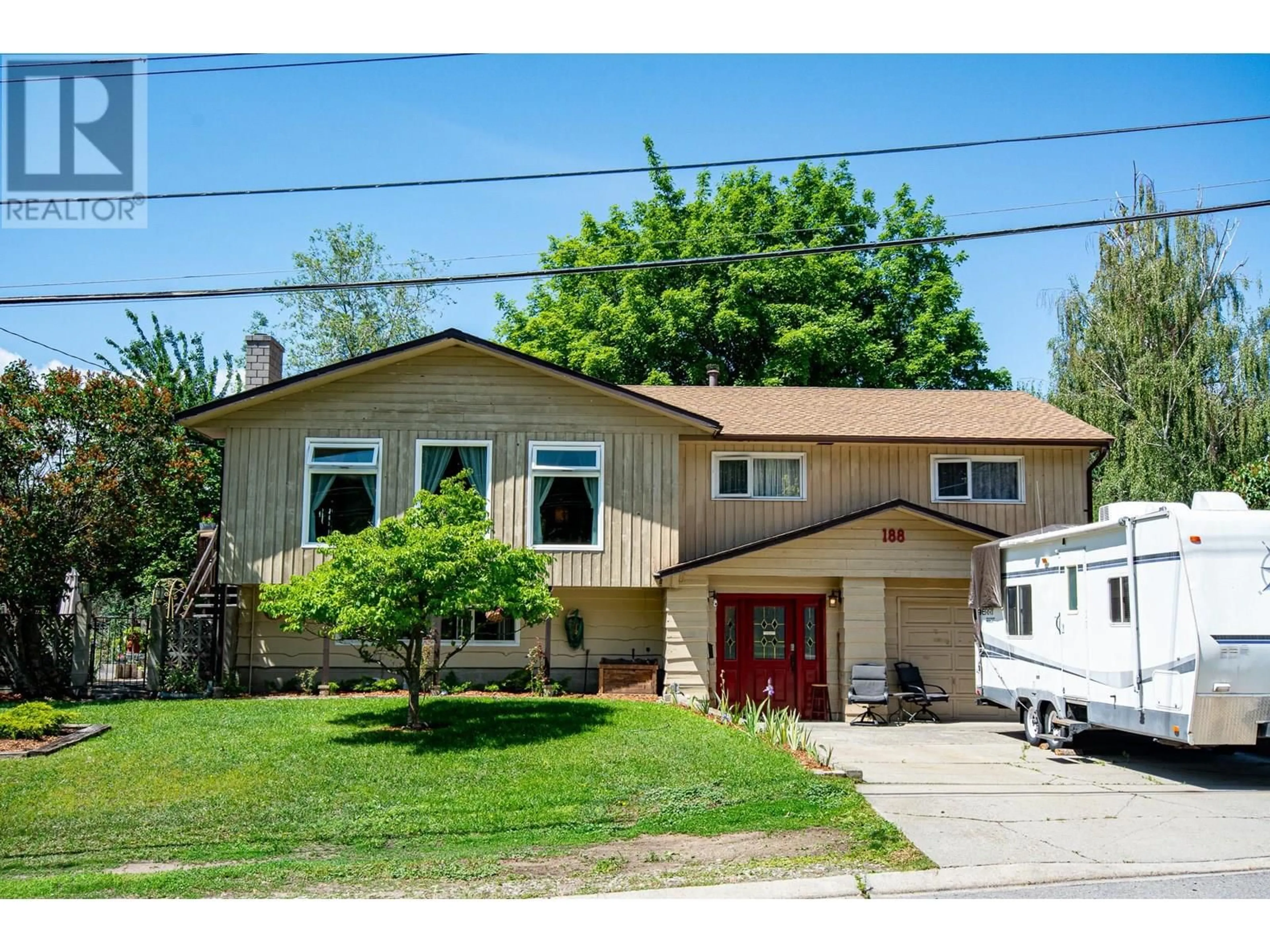 Home with vinyl exterior material, street for 188 WALDEN CRESCENT, Penticton British Columbia V2A1R7