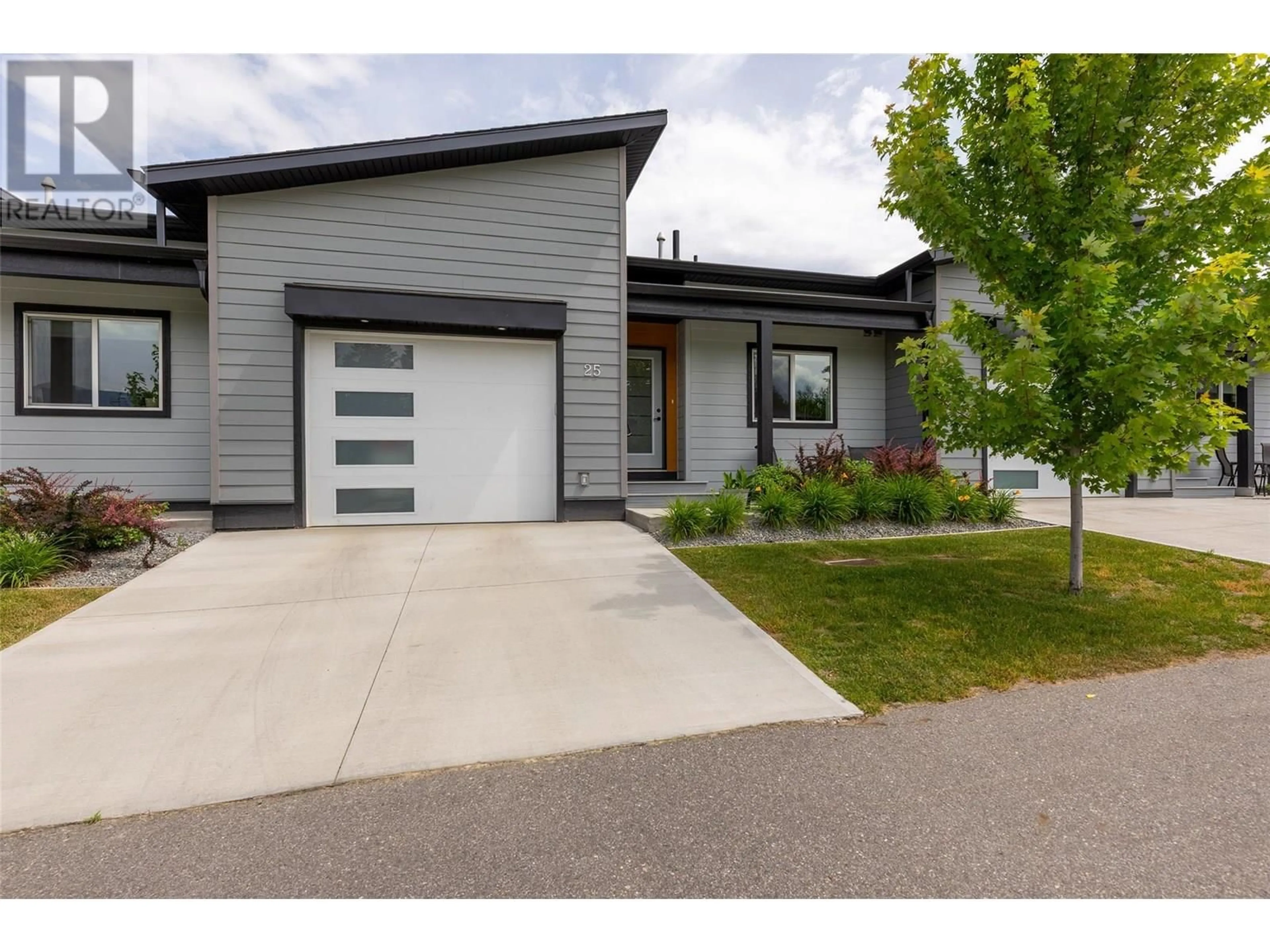 Unknown for 25 - 2810 15 AVENUE NORTHEAST, Salmon Arm British Columbia V1E0G2