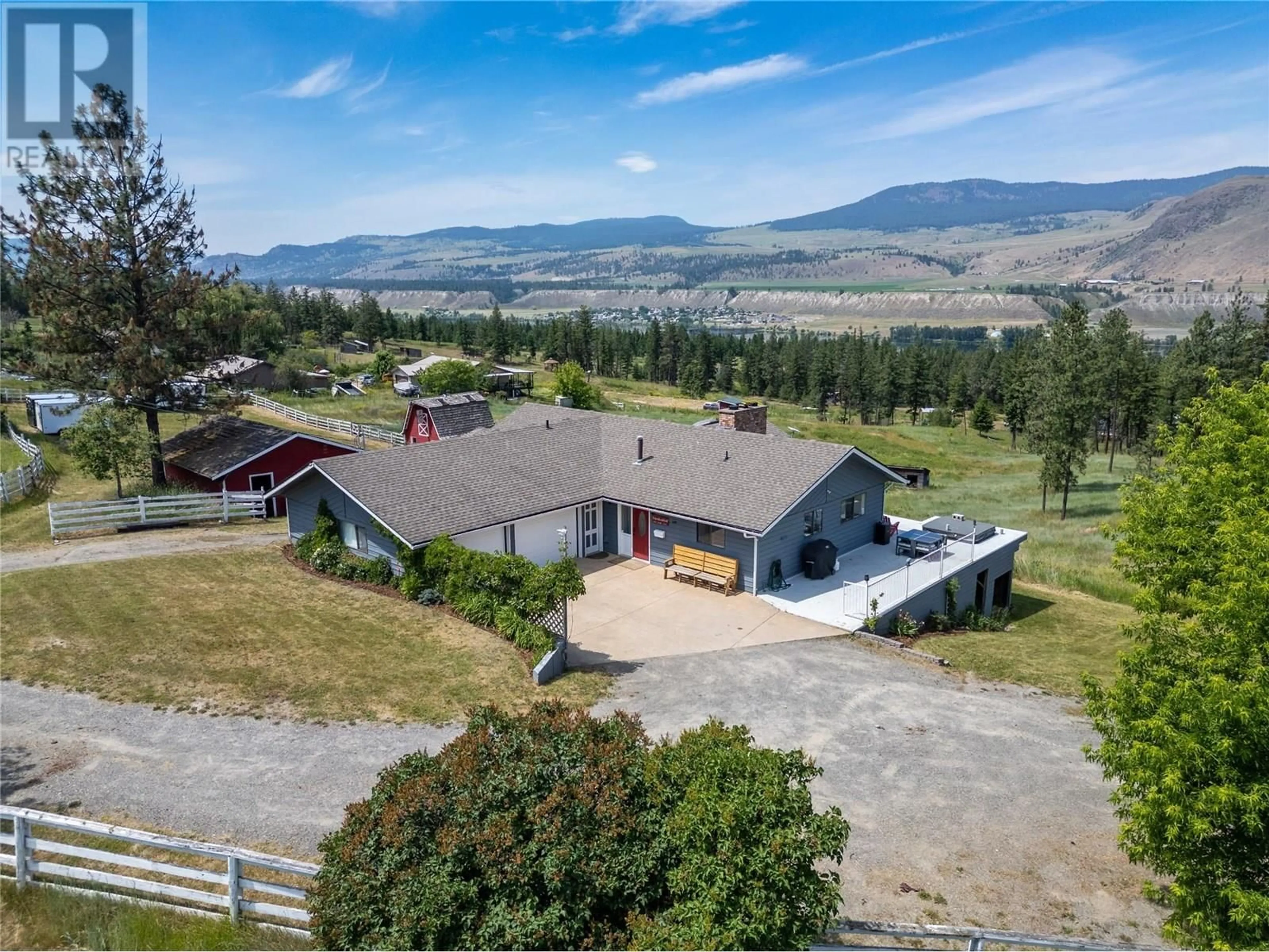 A pic from outside/outdoor area/front of a property/back of a property/a pic from drone, mountain view for 1777 LAVEAU ROAD, Pritchard British Columbia V0E2P0