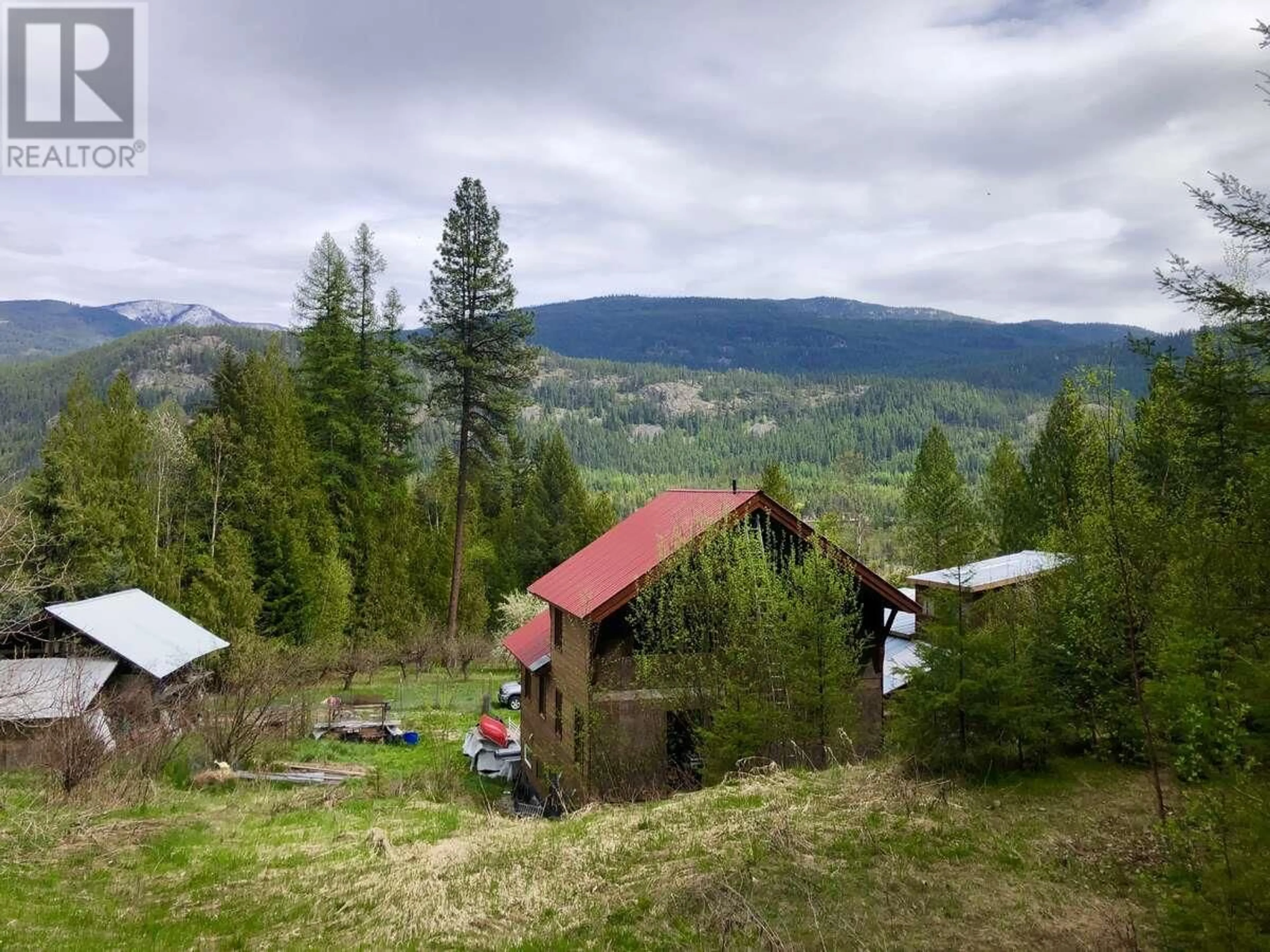 A pic from outside/outdoor area/front of a property/back of a property/a pic from drone, mountain view for 6119 SLOCAN RIVER ROAD, Appledale British Columbia V0G2J0