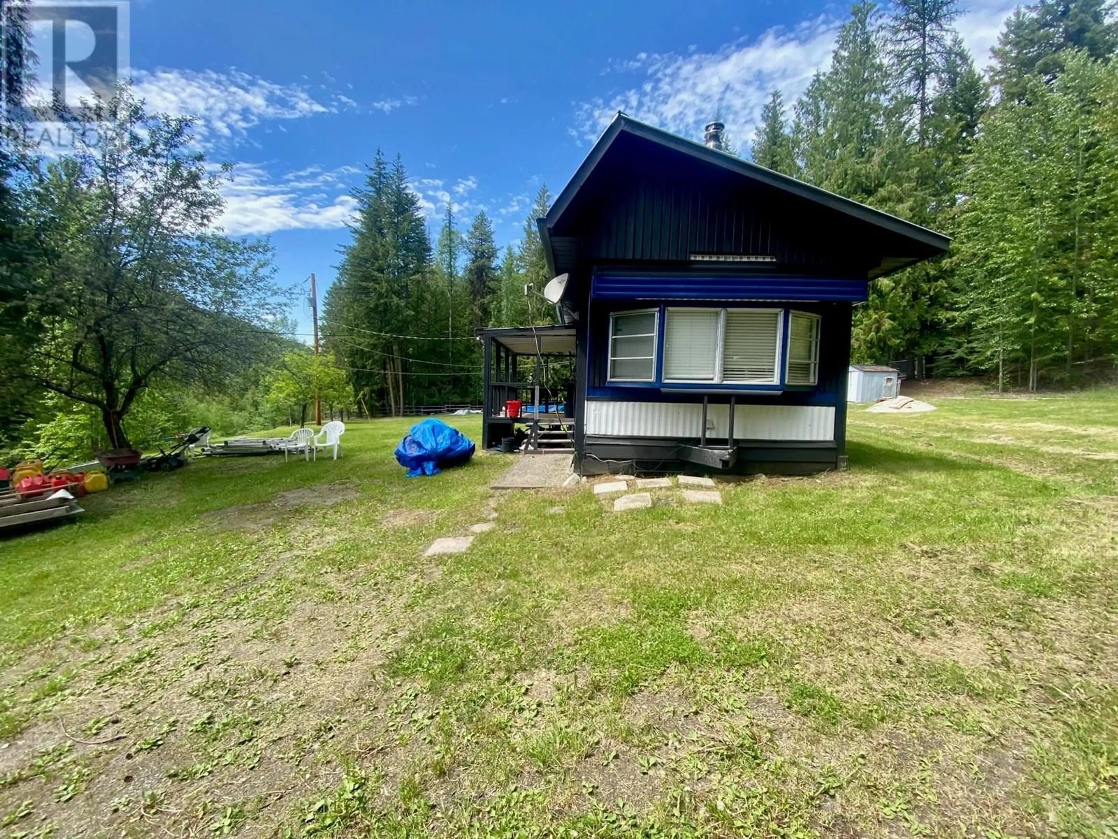 A pic from outside/outdoor area/front of a property/back of a property/a pic from drone, unknown for 1433 CREIGHTON VALLEY ROAD, Lumby British Columbia V0E2G0