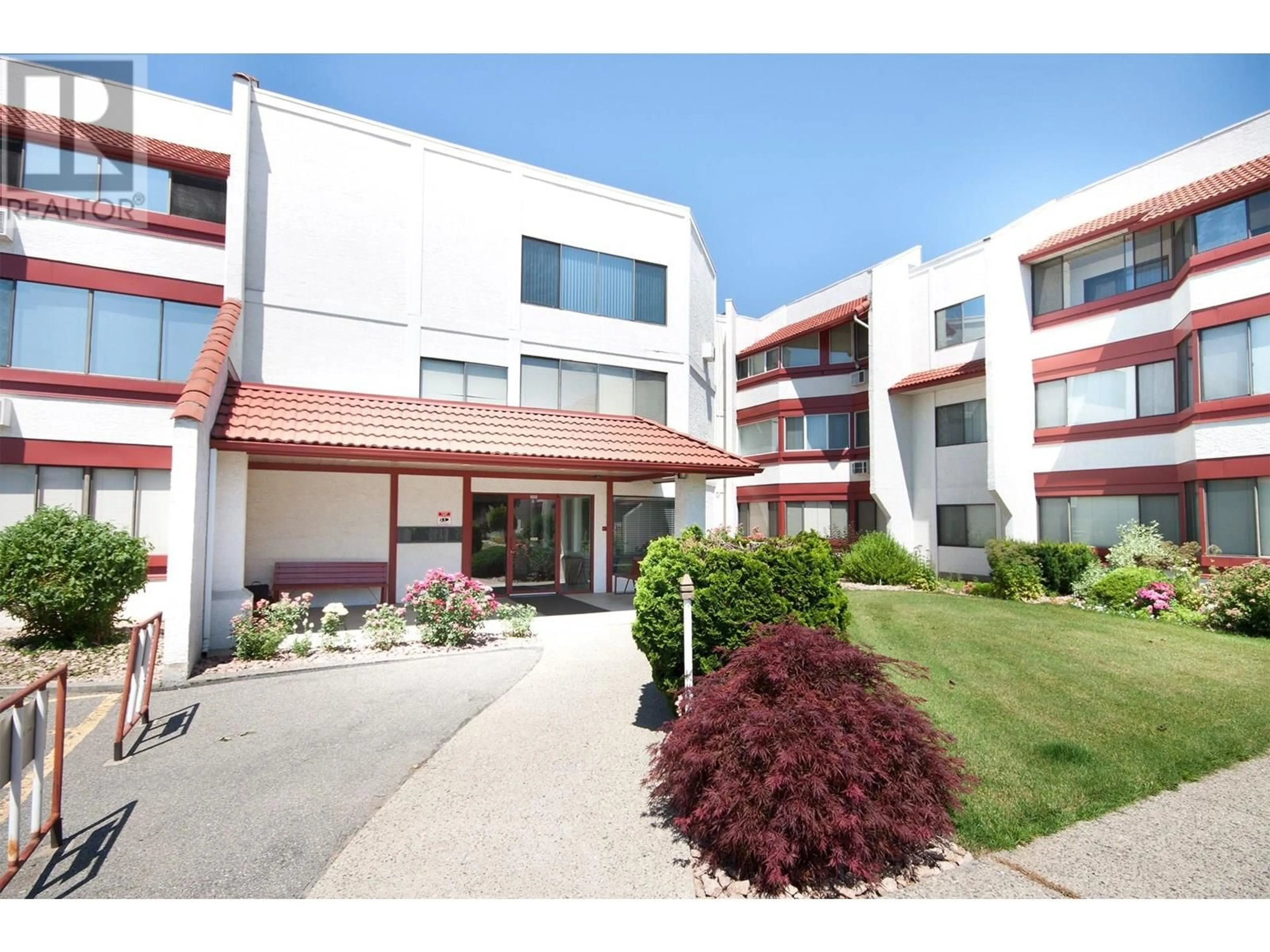 Unknown for 204 - 2085 GORDON DRIVE, Kelowna British Columbia V1Y8S1