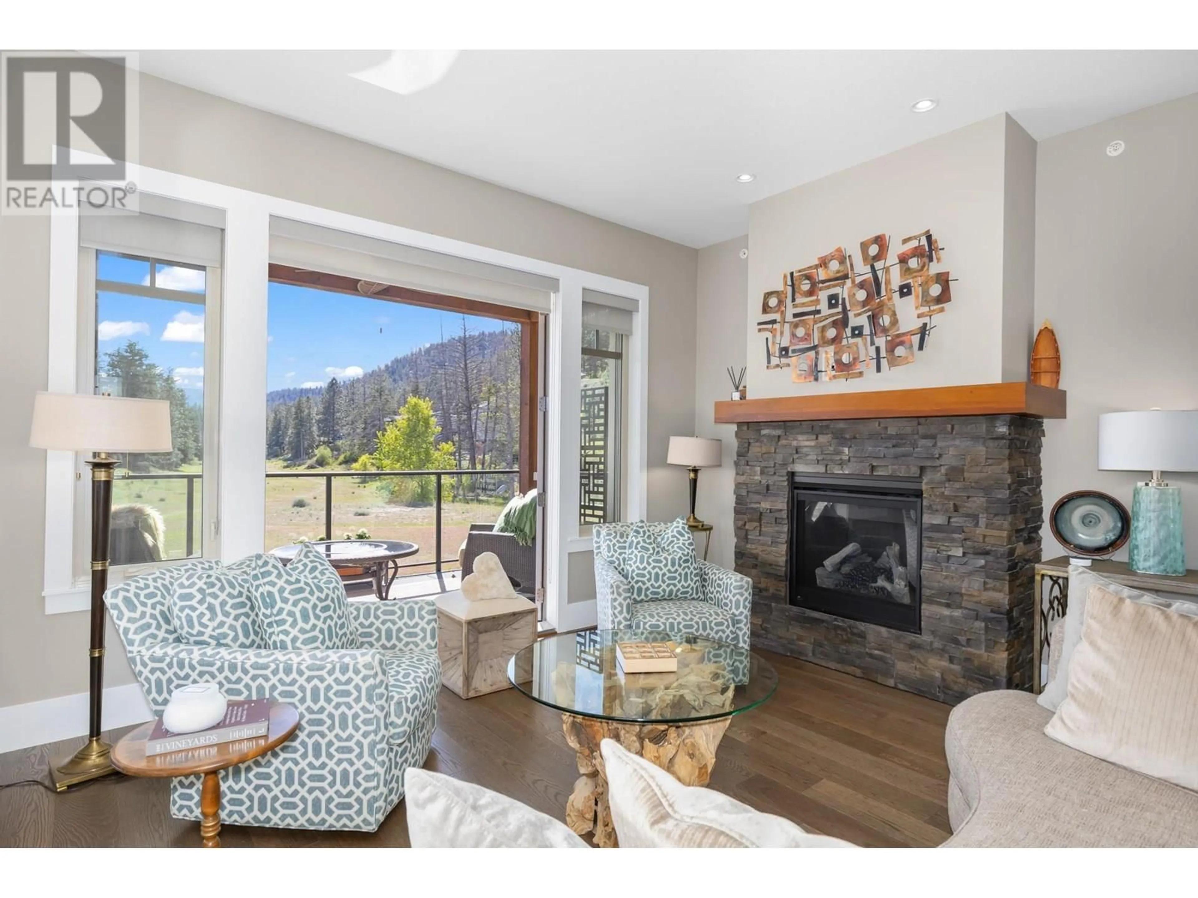 Living room with furniture, unknown for 141 - 4000 TRAILS PLACE, Peachland British Columbia V0H1X5
