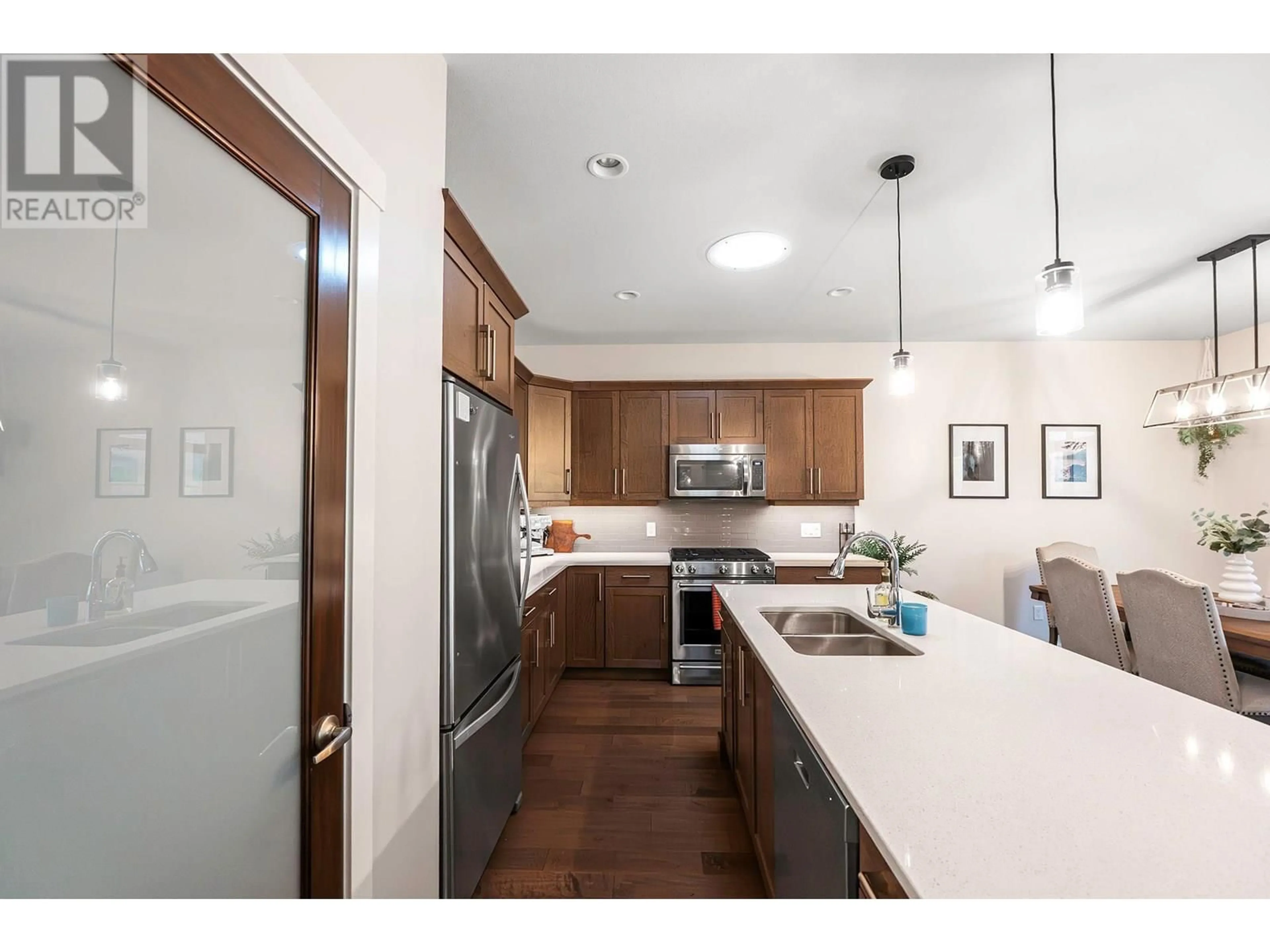 Open concept kitchen, unknown for 1769 TOWER RANCH DRIVE, Kelowna British Columbia V1P1T2