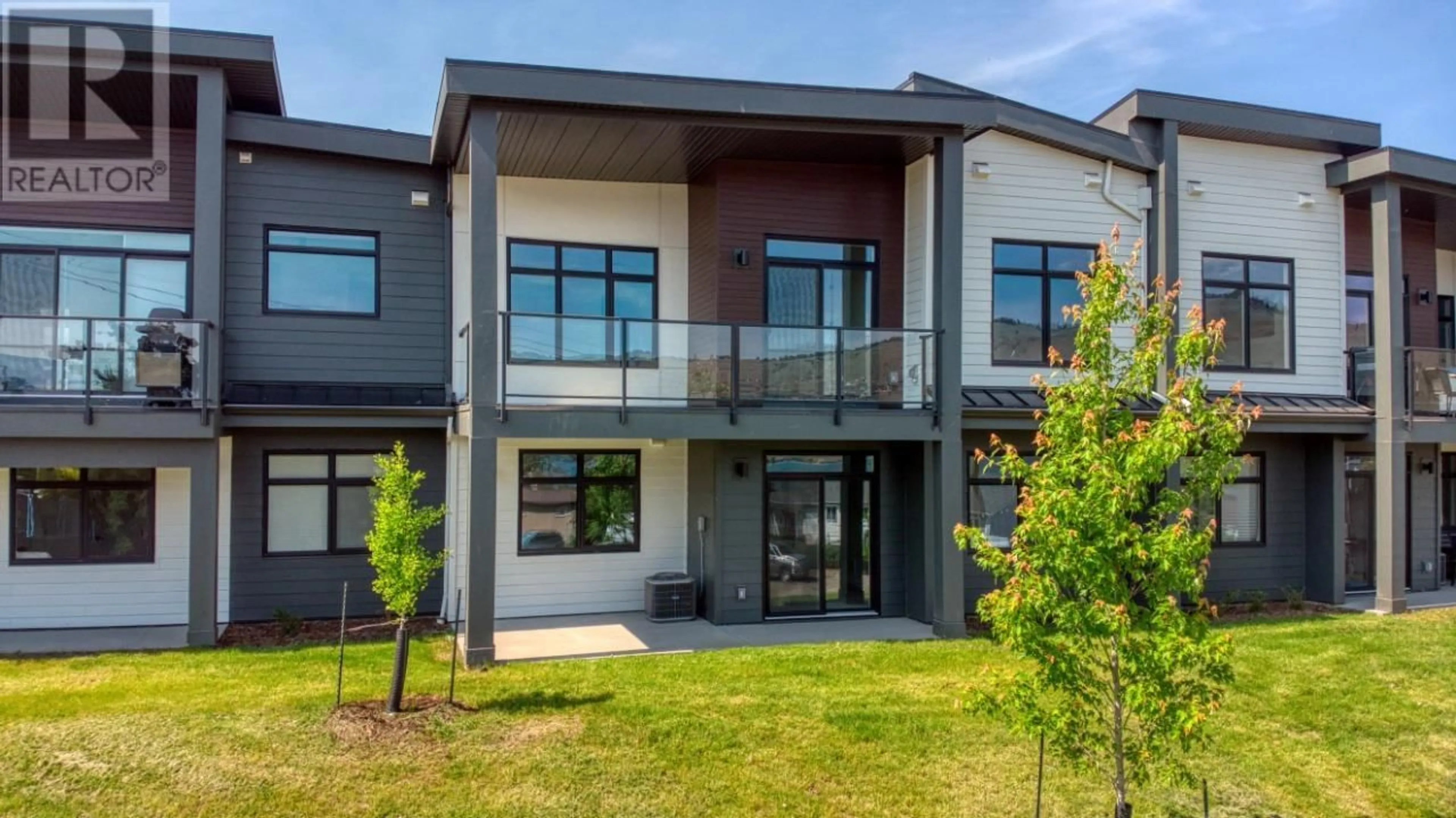 Home with vinyl exterior material, unknown for 14 - 7599 KLINGER ROAD, Vernon British Columbia V1H0B2