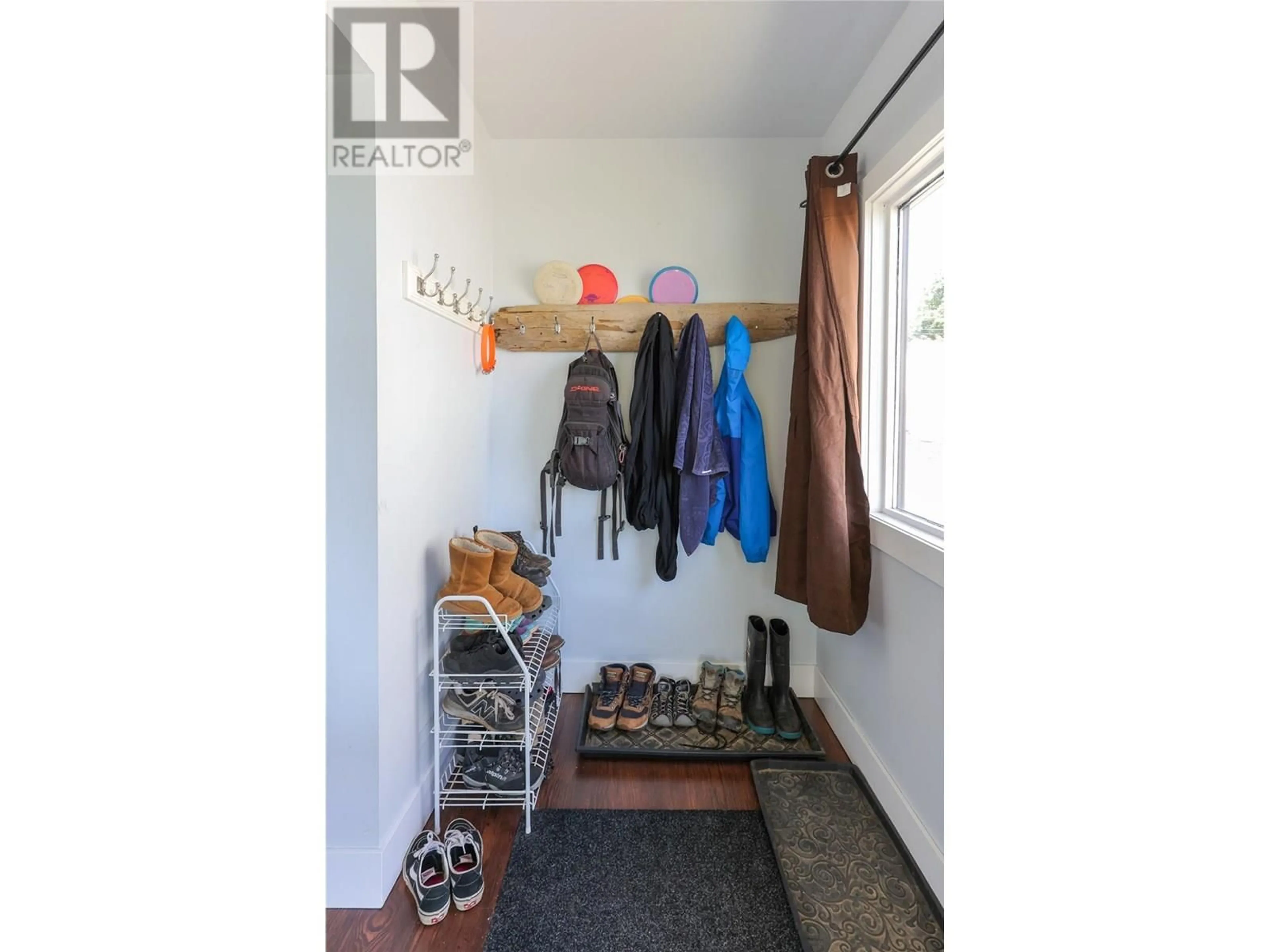 Unknown for 775 DICKENS STREET, Warfield British Columbia V1R2B7