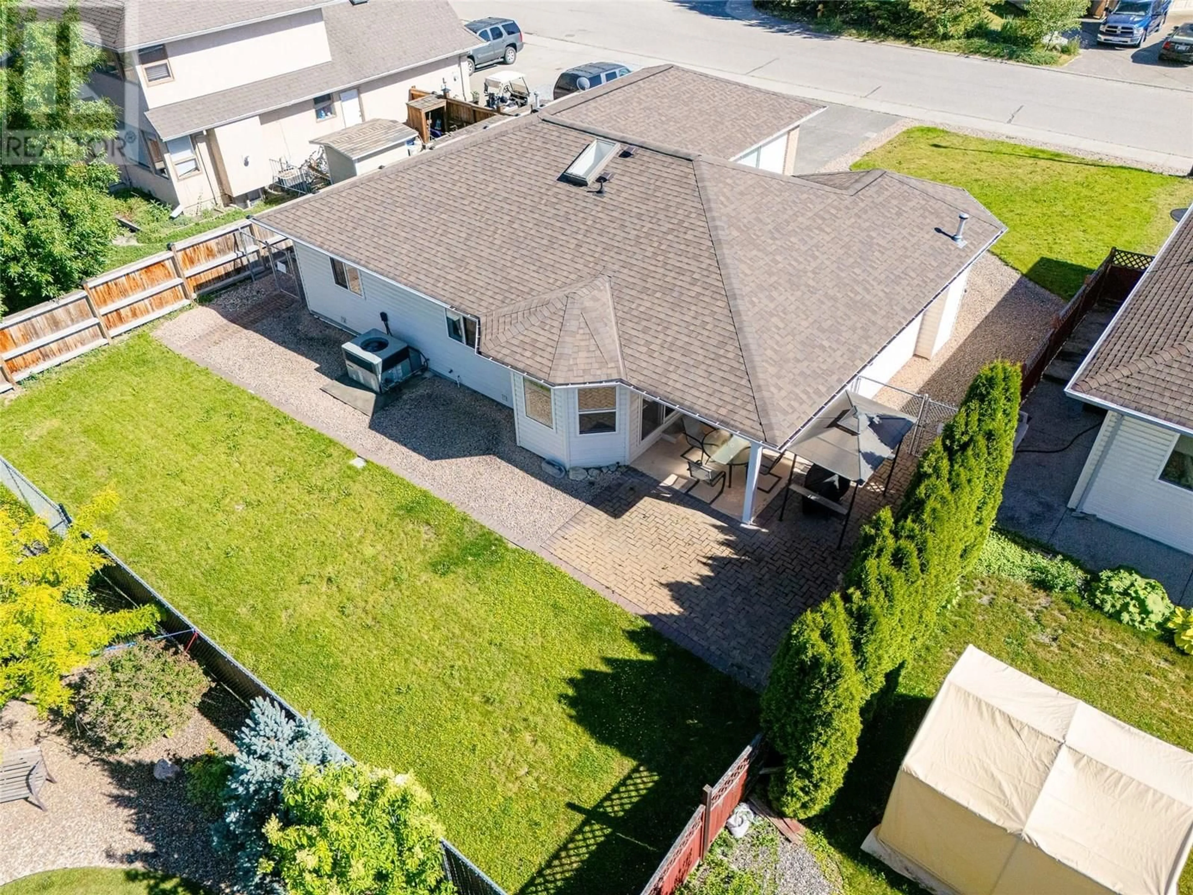 A pic from outside/outdoor area/front of a property/back of a property/a pic from drone, street for 2304 BRADLEY DRIVE, Armstrong British Columbia V0E1B1