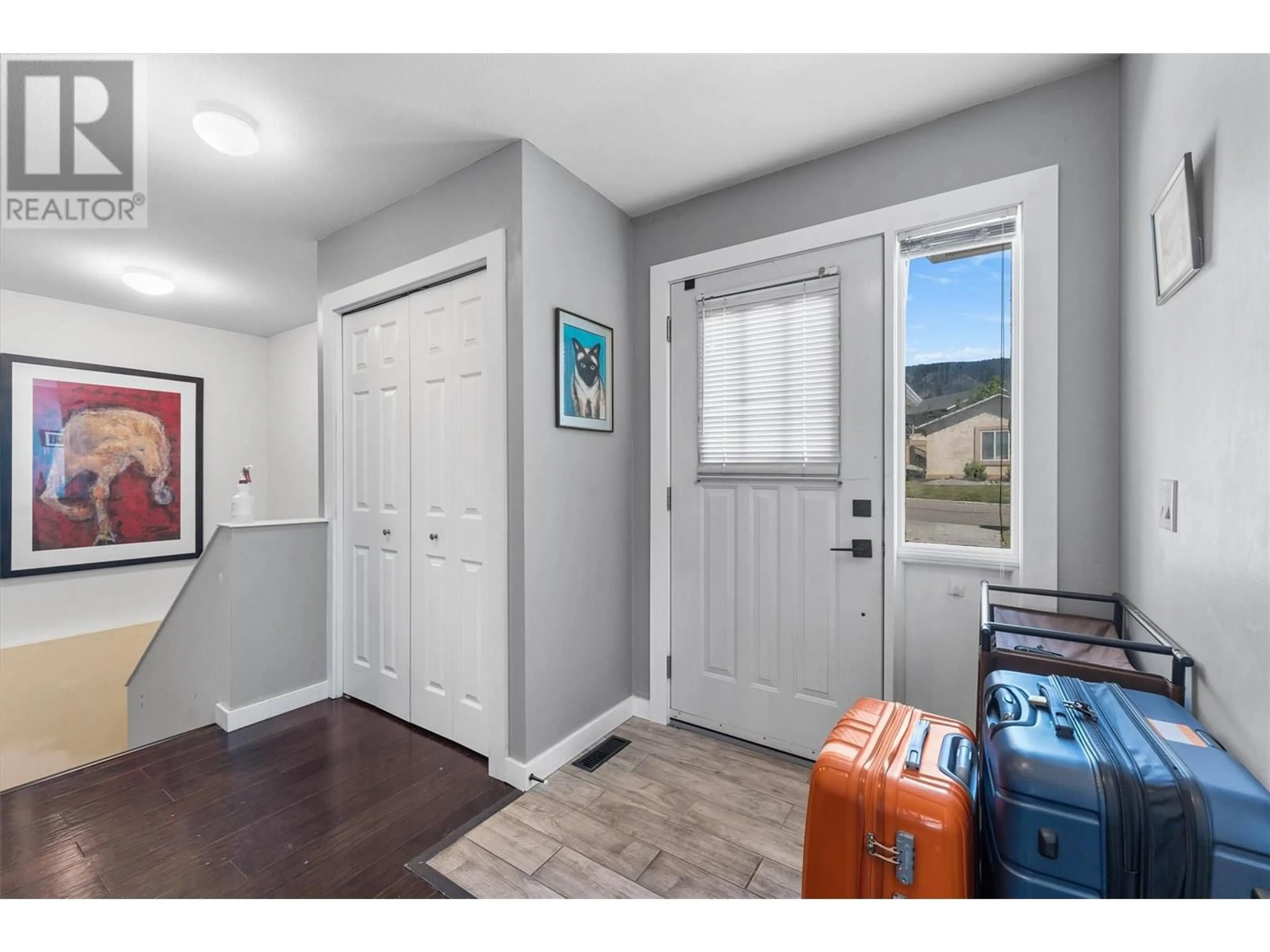 Indoor entryway for 307 - 2440 OLD OKANAGAN HIGHWAY, West Kelowna British Columbia V4T1X6